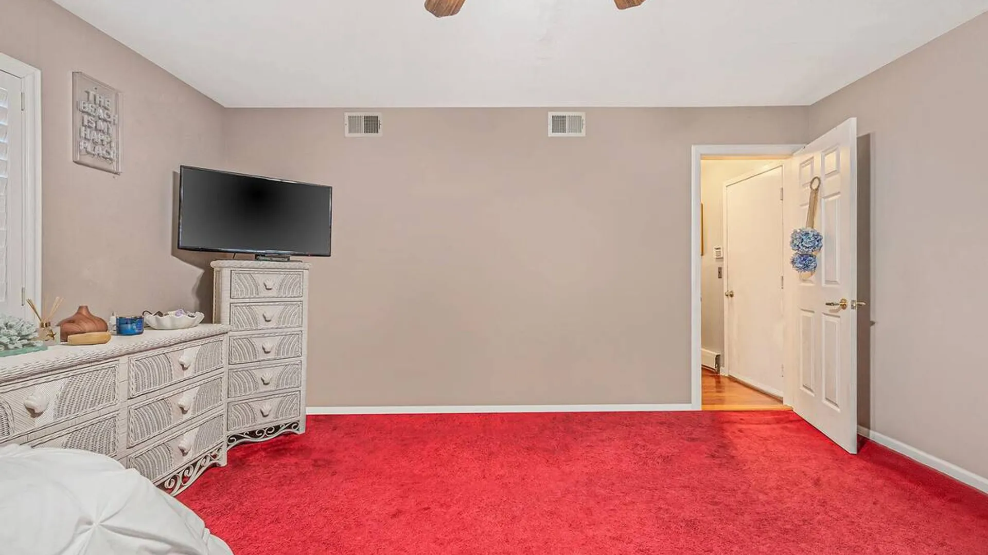Property at 10 Alpine Court, Smithtown, NY 11787 29