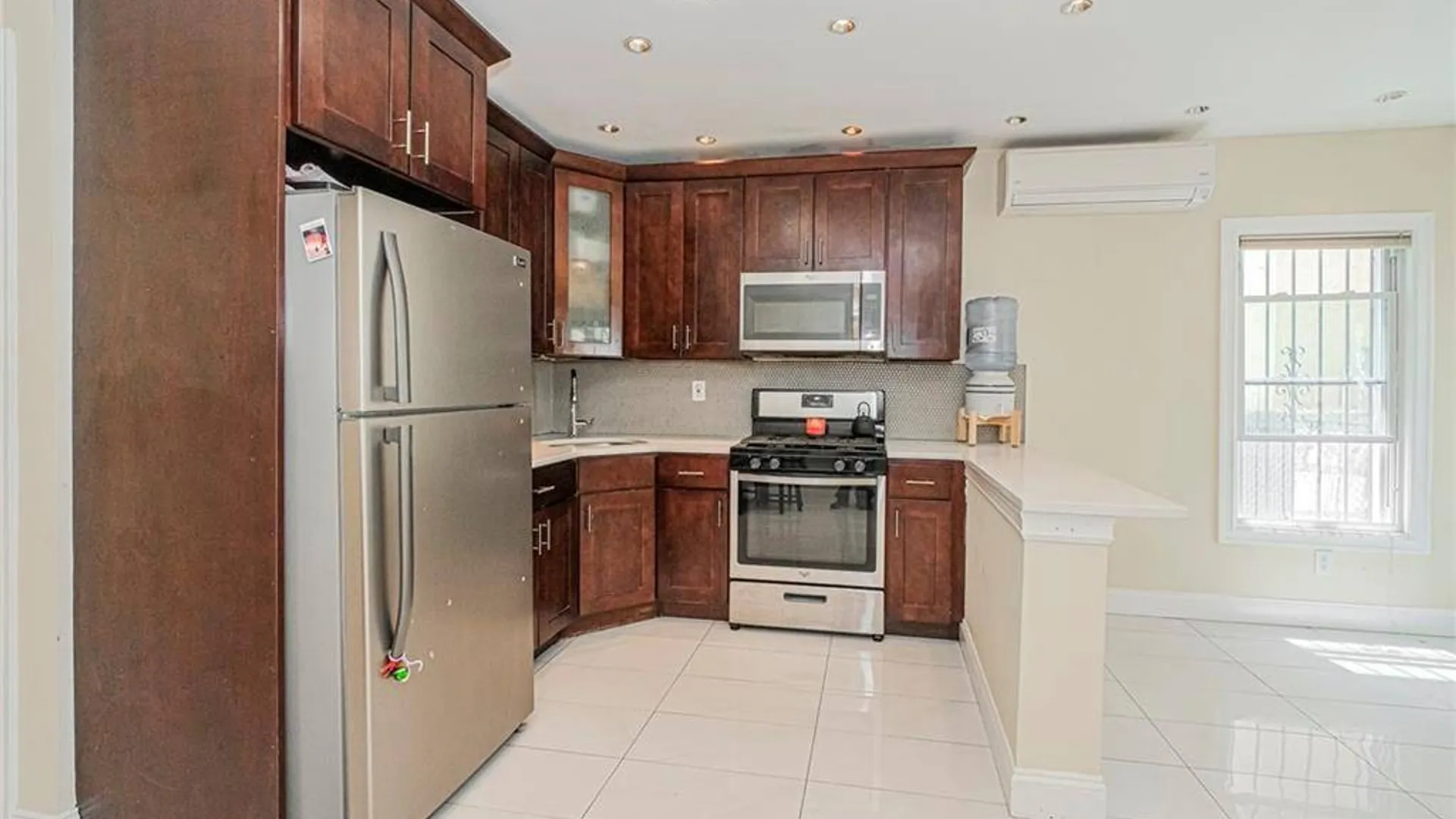 Property at 321 Essex St, Brooklyn, NY 11208 15