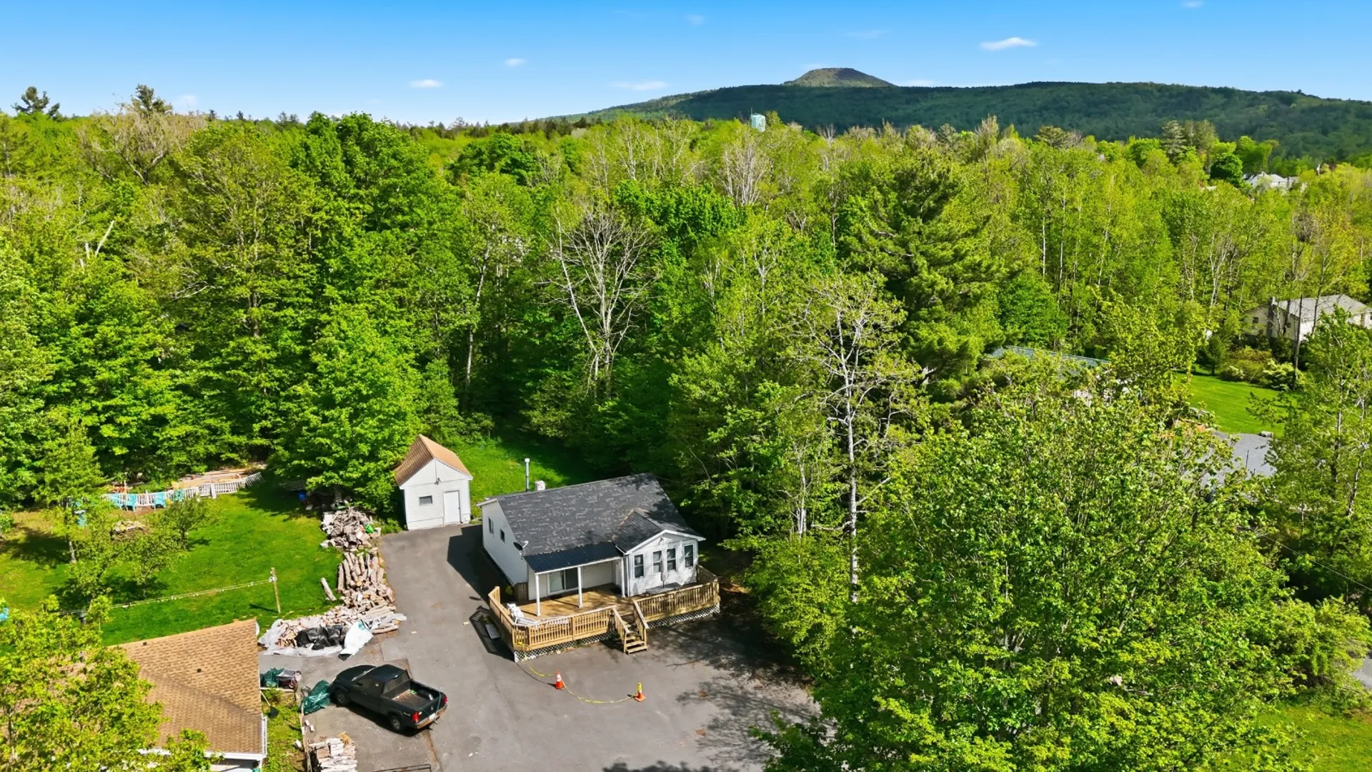 Property at 134 Park Lane, Tannersville, NY 12485 4