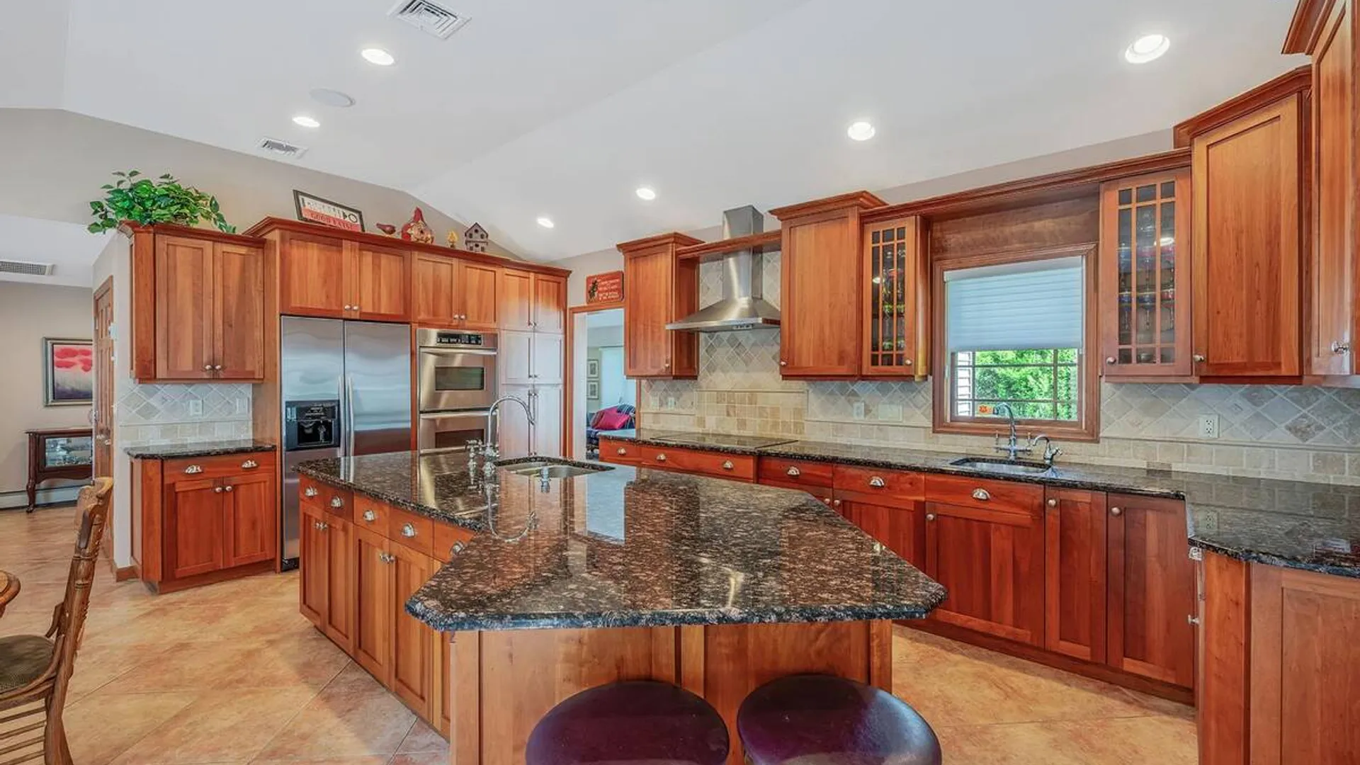Property at 17 N Durkee Lane, East Patchogue, NY 11772 32