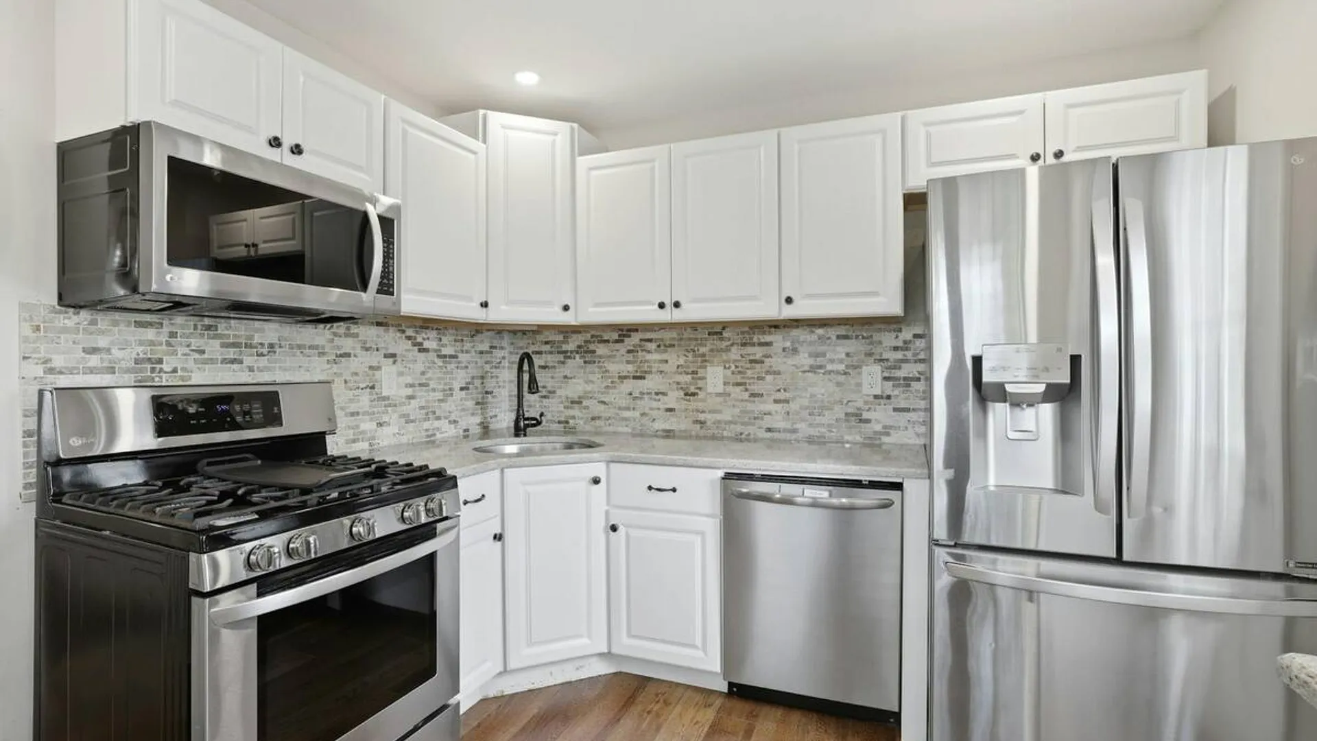 Property at 3 Win Haven Lane, Commack, NY 11725 11