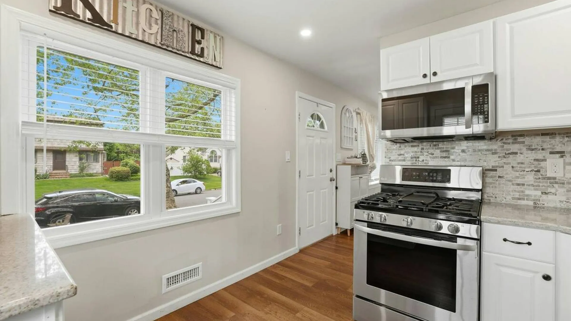 Property at 3 Win Haven Lane, Commack, NY 11725 12