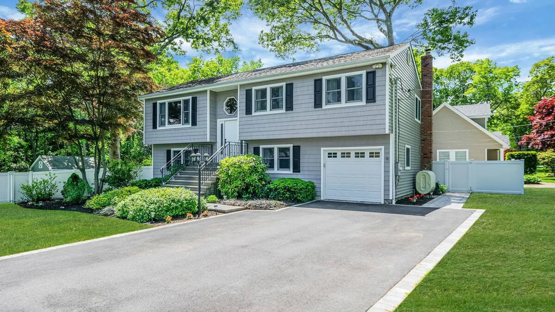 Property at 74A Hilltop Drive, Smithtown, NY 11787 6