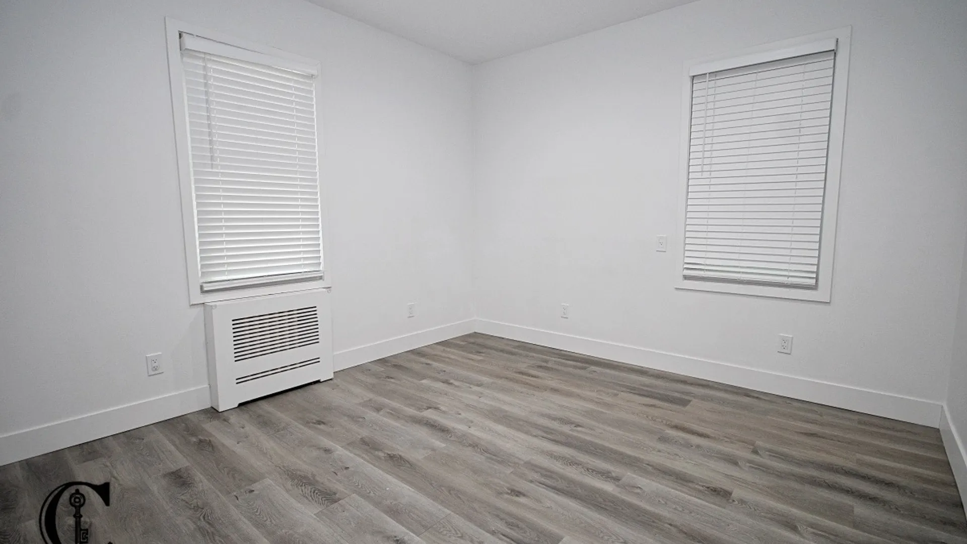Property at 131 Cedarview Ave, Staten Island, NY 10306 22