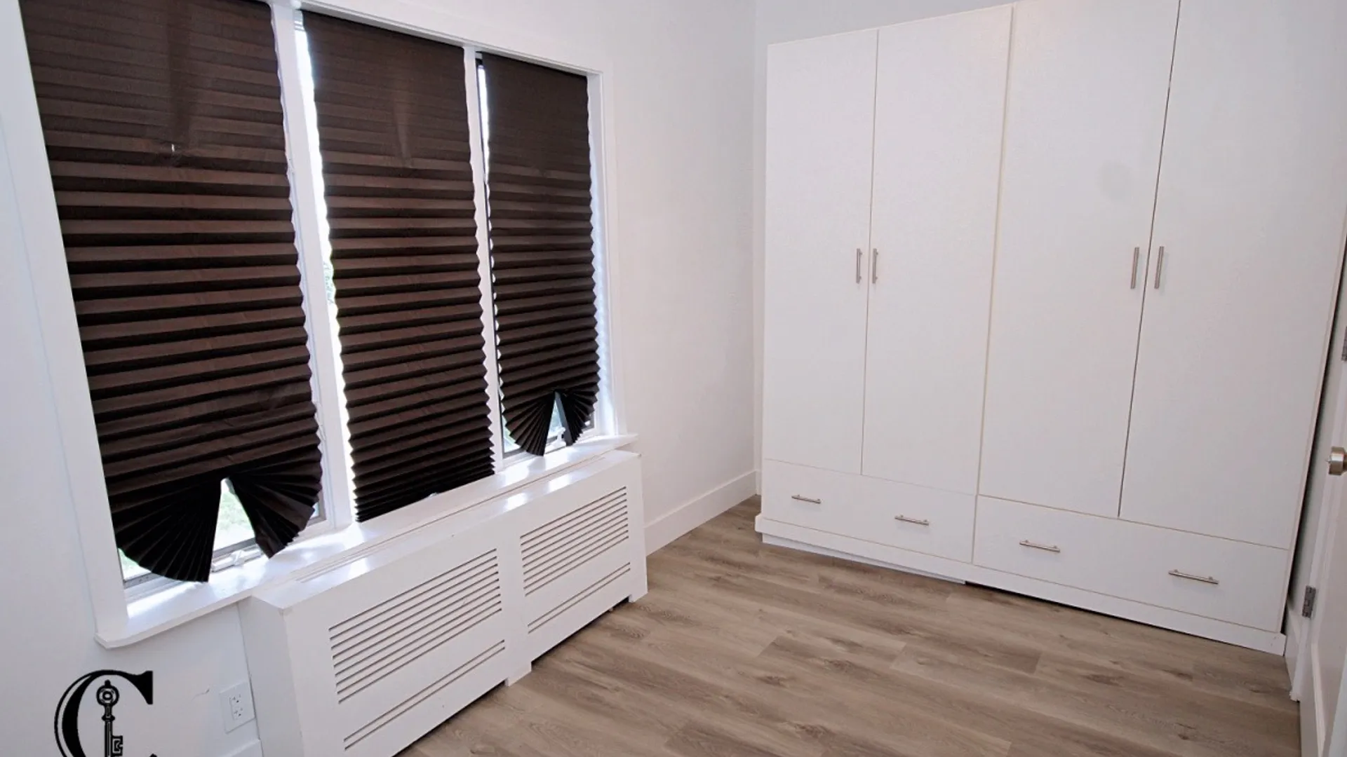 Property at 131 Cedarview Ave, Staten Island, NY 10306 28