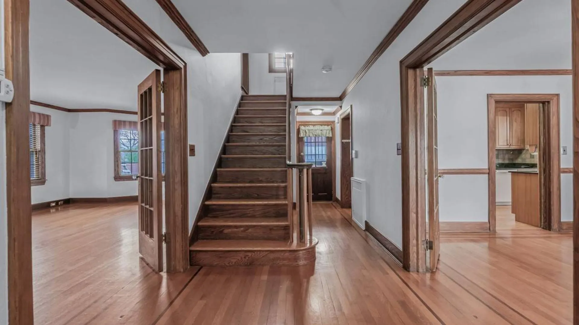 Property at 2807 157th St, Flushing, NY 11354 3