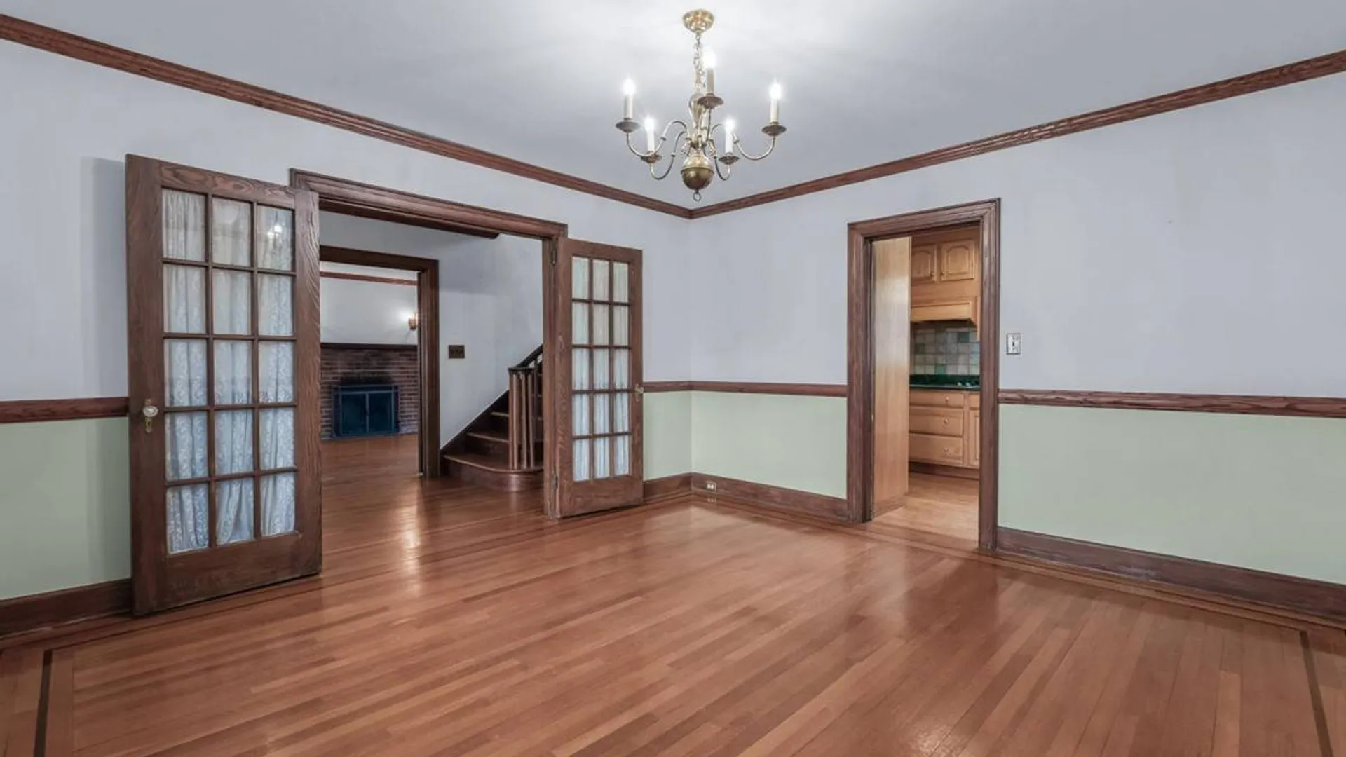 Property at 2807 157th St, Flushing, NY 11354 9