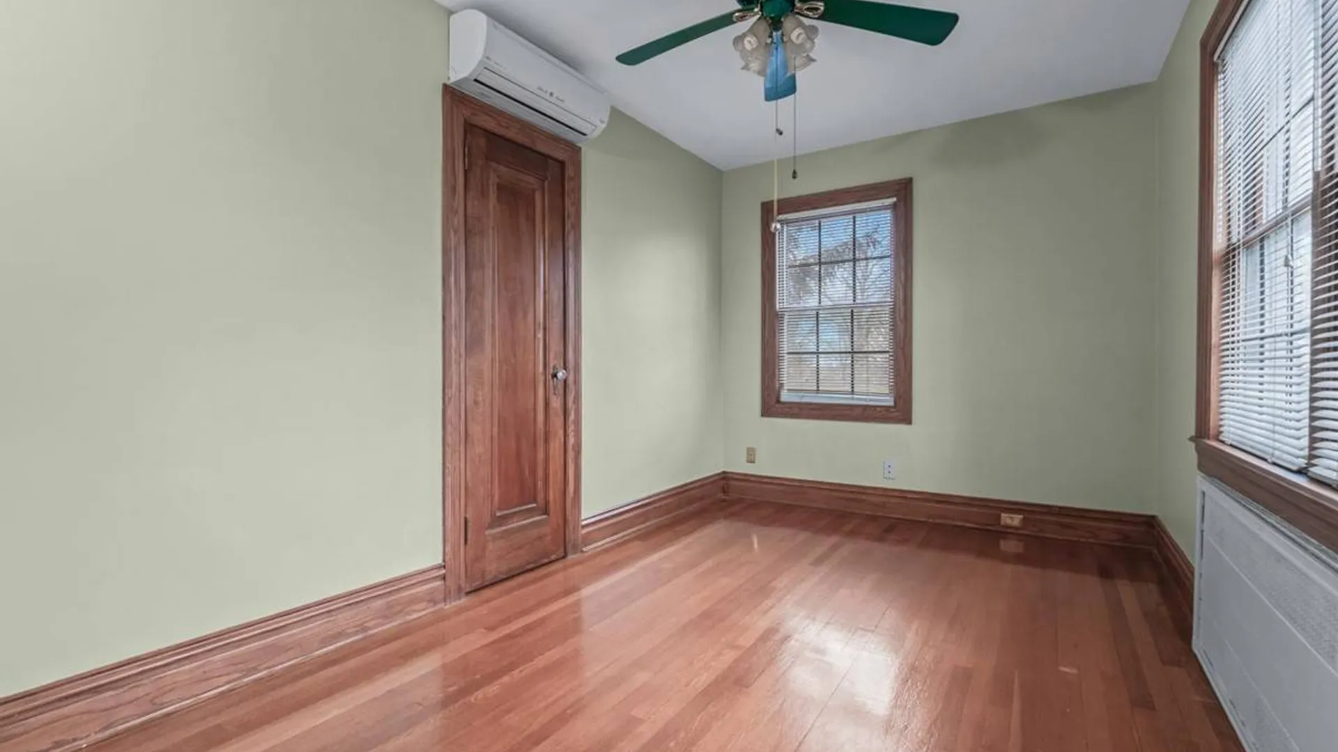 Property at 2807 157th St, Flushing, NY 11354 24