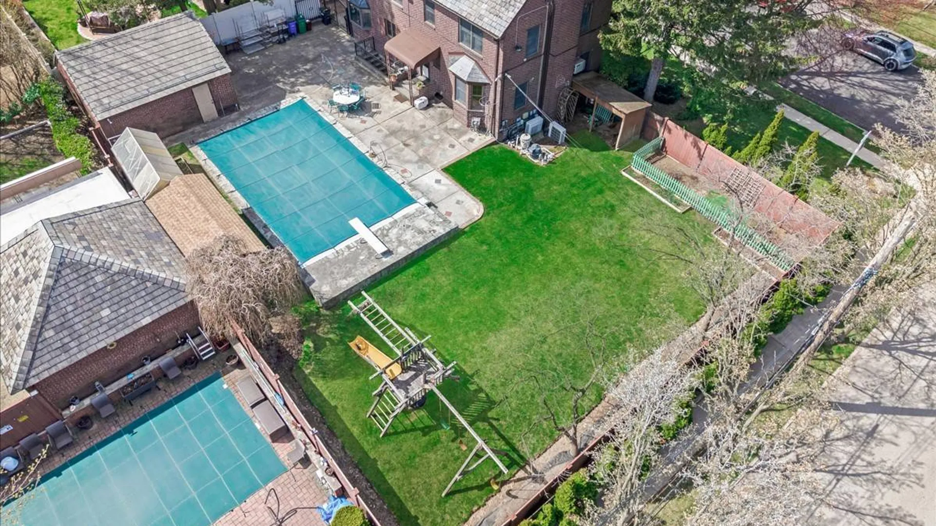 Property at 2807 157th St, Flushing, NY 11354 46