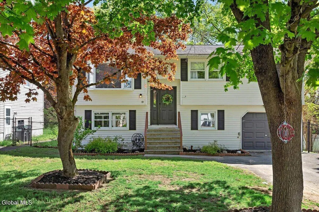 Property at 19 James Lane, Schaghticoke, NY 12182