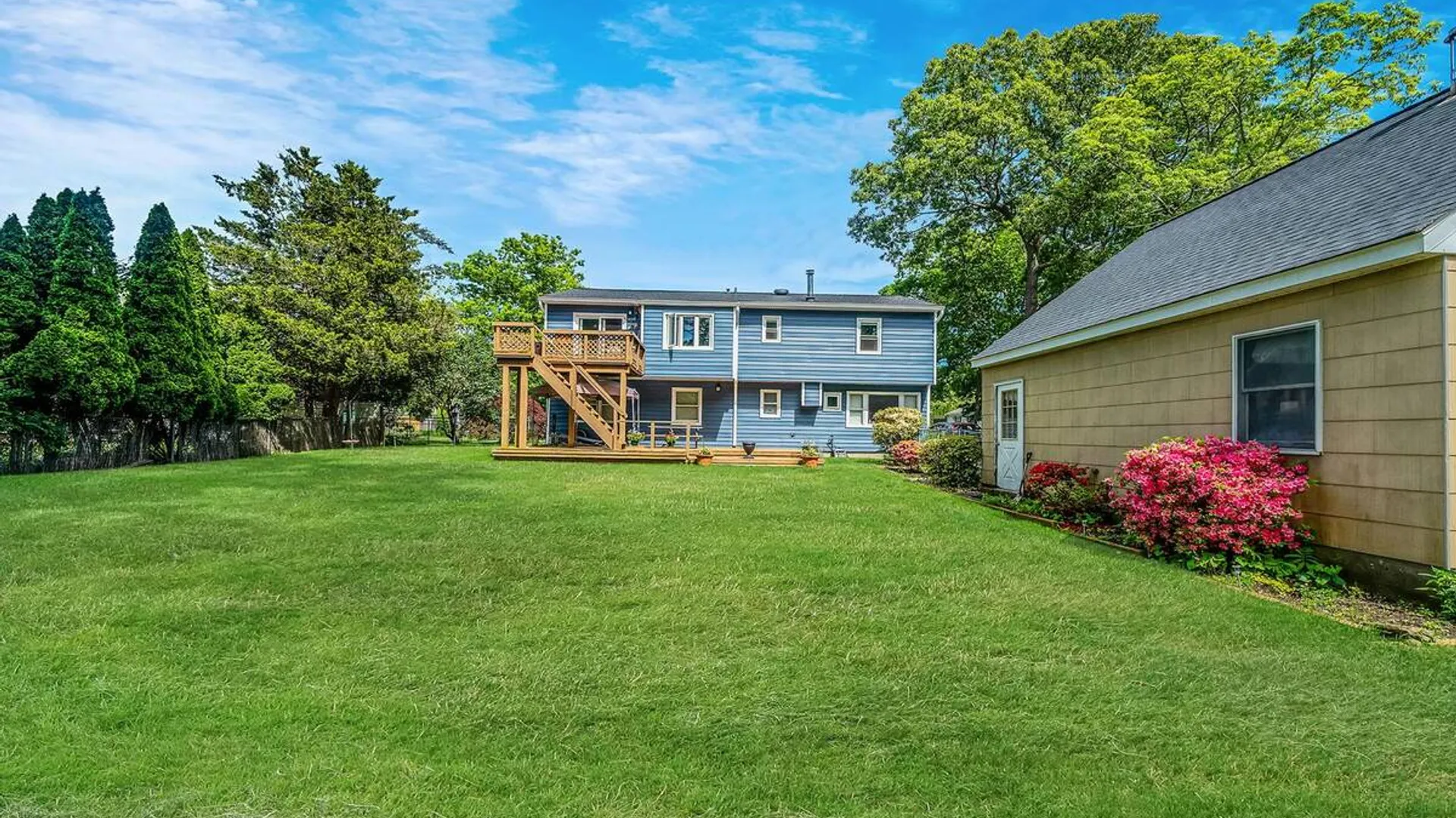 Property at 489 Carnation Drive, Shirley, NY 11967 19