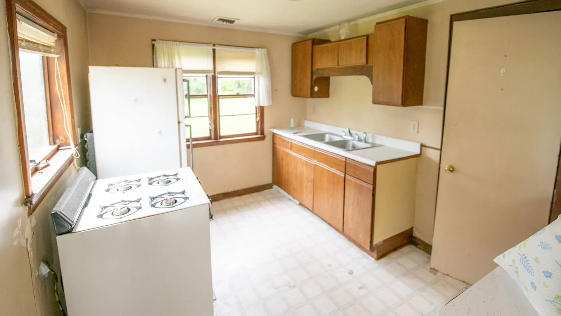 Property at 6 Hobart Rd, Stamford, NY 12167 26