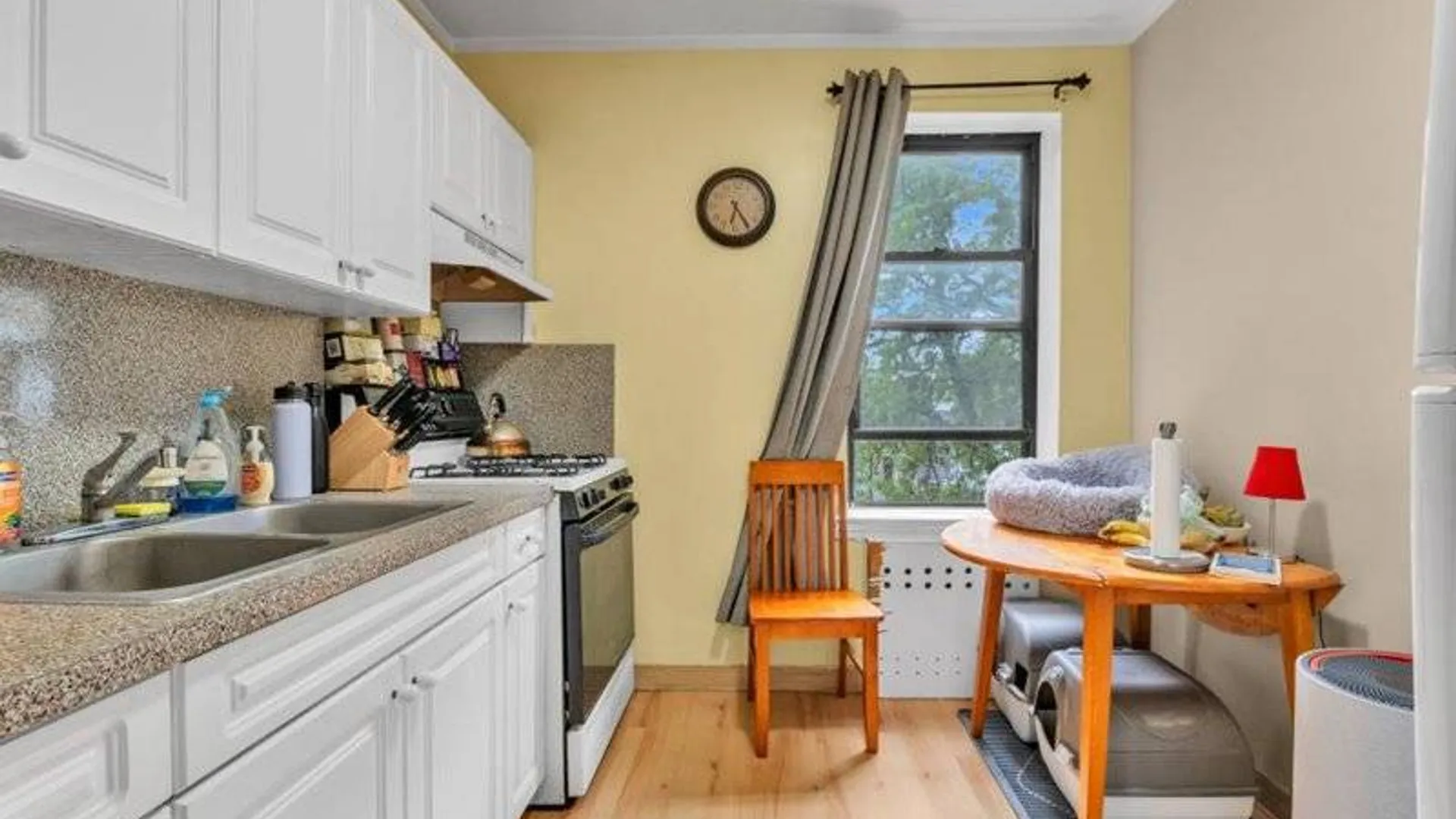 Property at 1293 East 5th St, Brooklyn, NY 11230 7