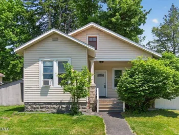 Property at 2 Woodlawn Terrace, Bethlehem, NY 12054