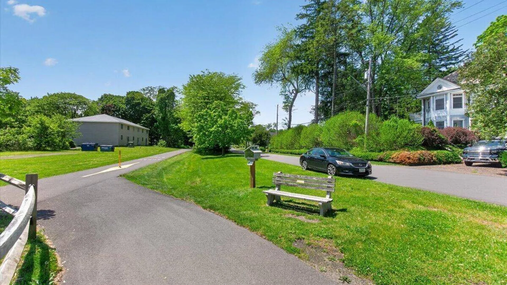 Property at 2 Woodlawn Terrace, Bethlehem, NY 12054 47