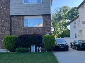 Property at 94 GIFFORDS LANE, STATEN ISLAND, NY 10308