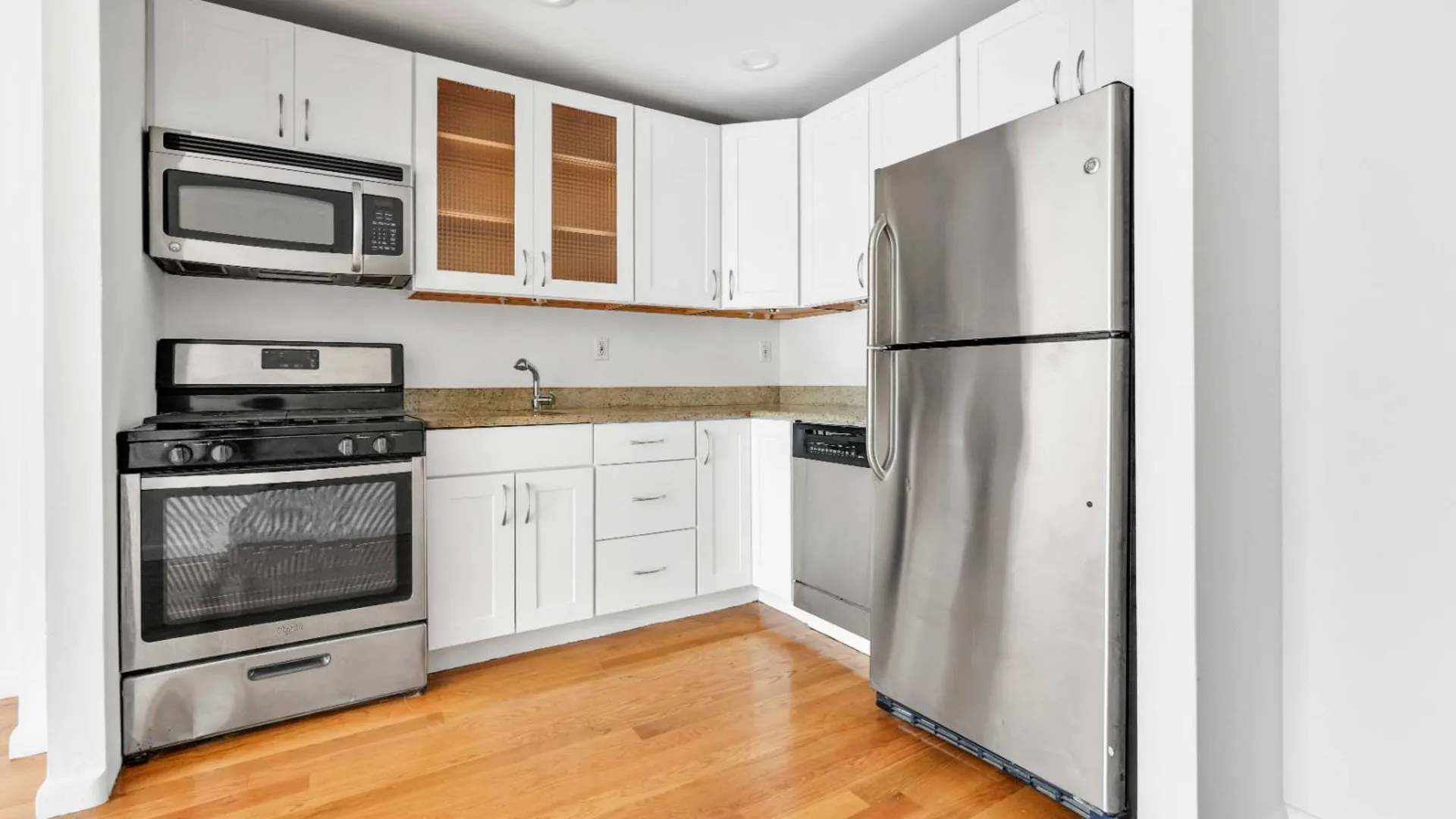 Property at 25-47 23rd Street, Astoria, NY 11102 8