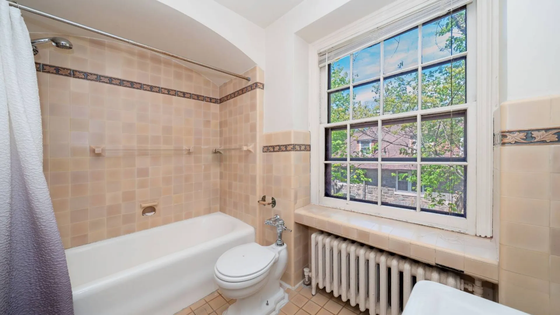 Property at 4501 Livingston Avenue, Bronx, NY 10471 36