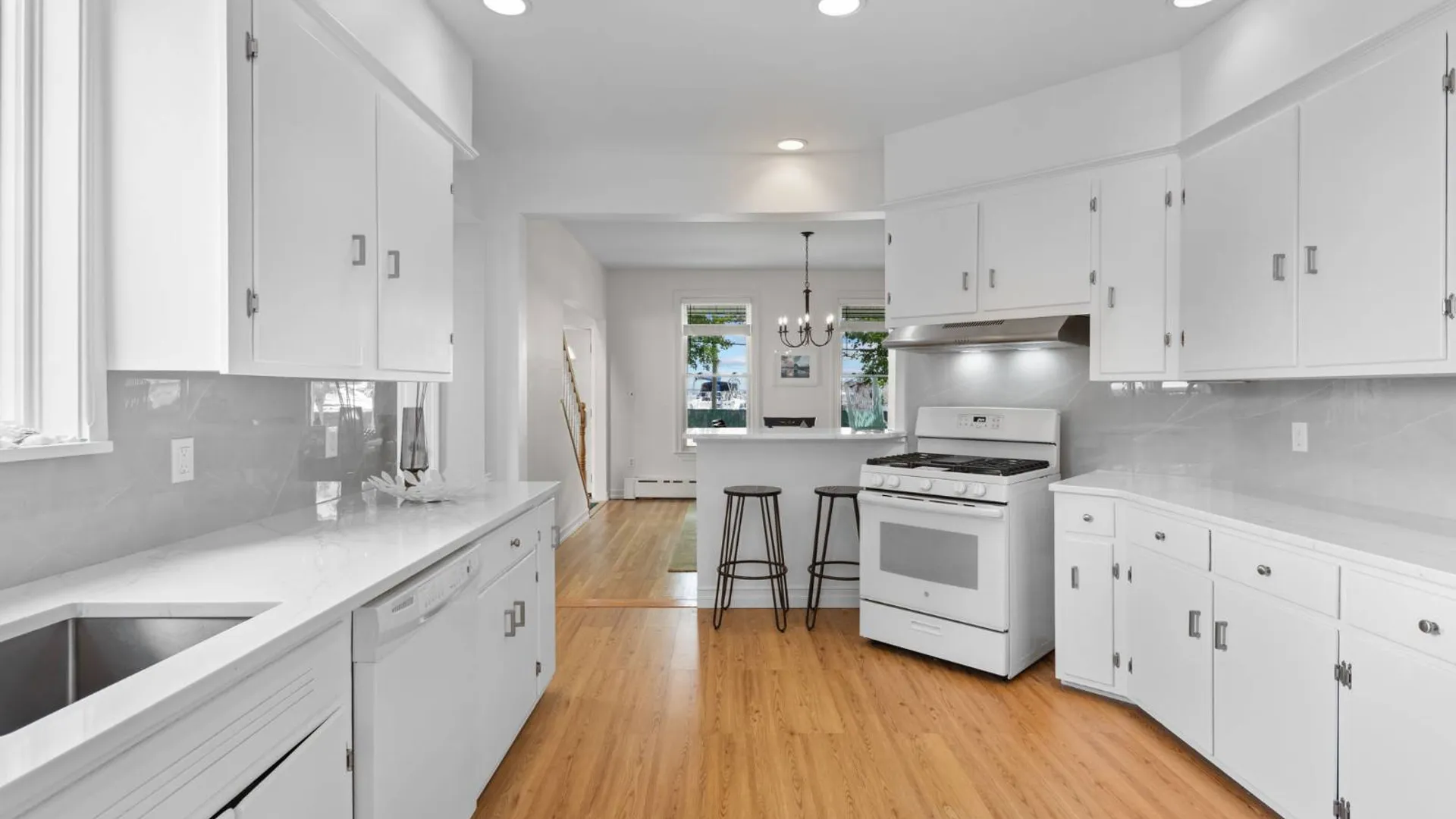 Property at 111 Rochelle Street, New York, NY 10464 7