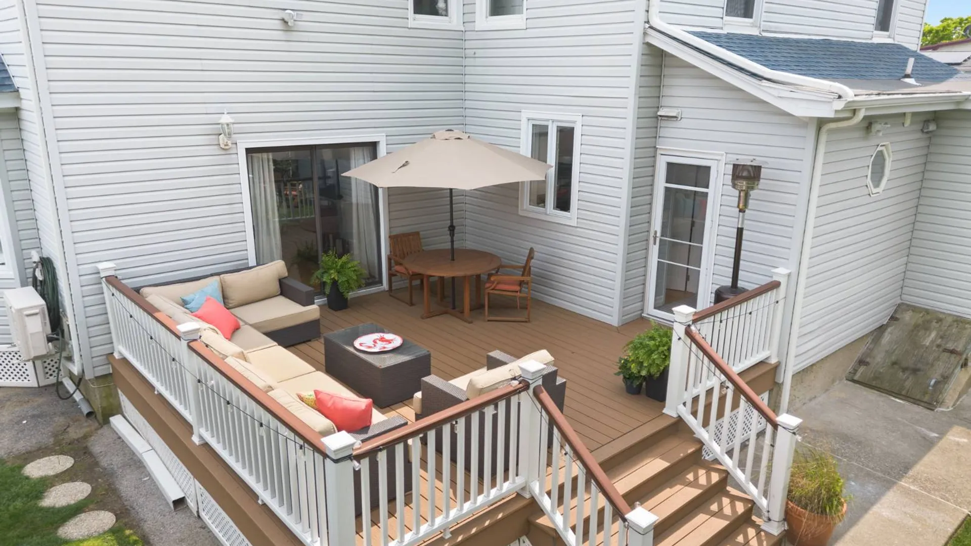 Property at 111 Rochelle Street, New York, NY 10464 16