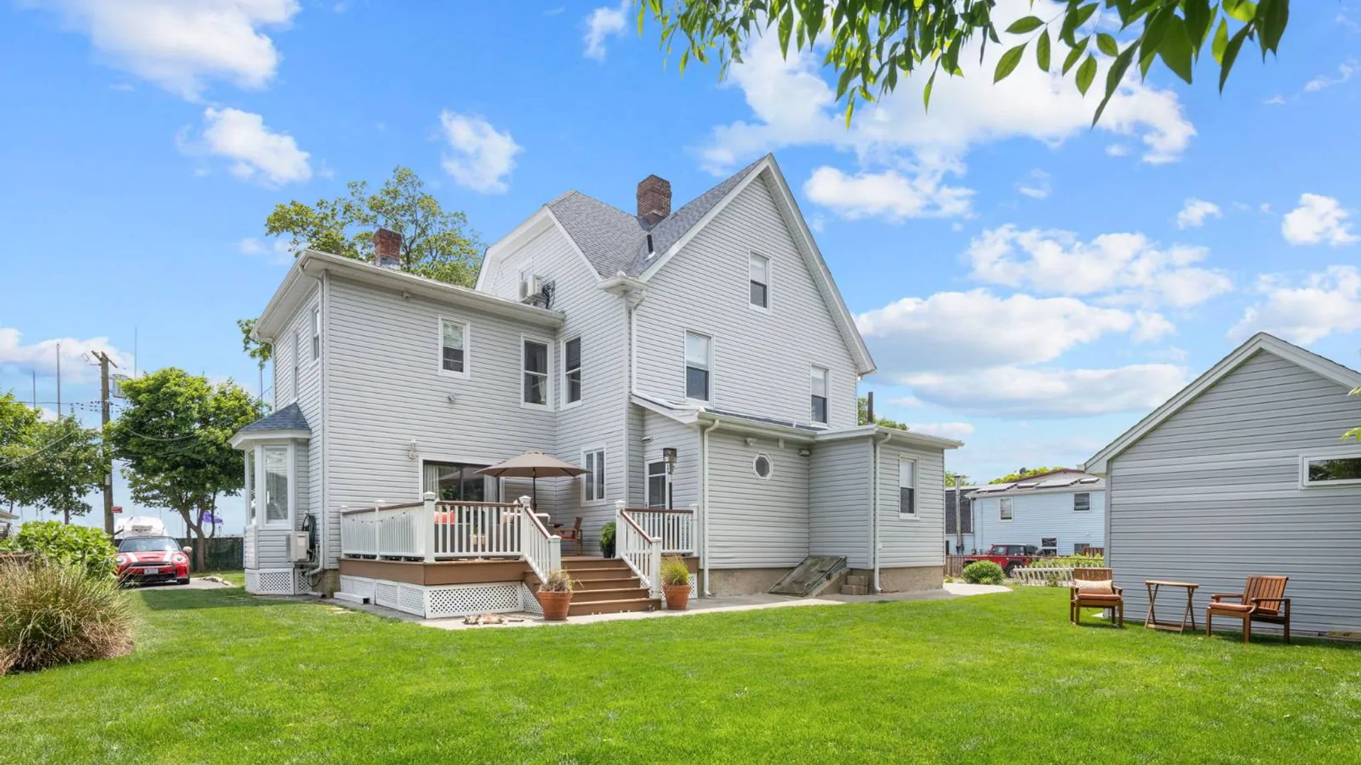 Property at 111 Rochelle Street, New York, NY 10464 24