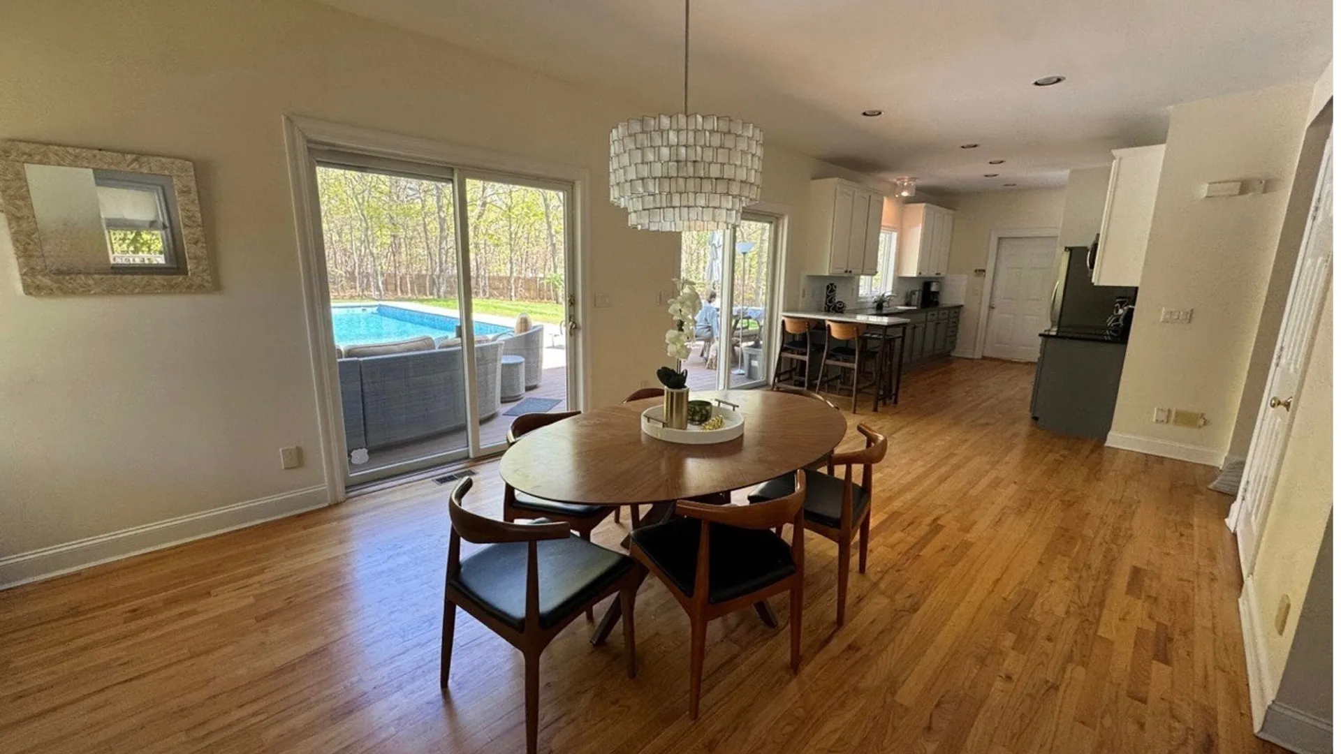 Property at 4 bennett dr, East Quogue, NY 11942 12