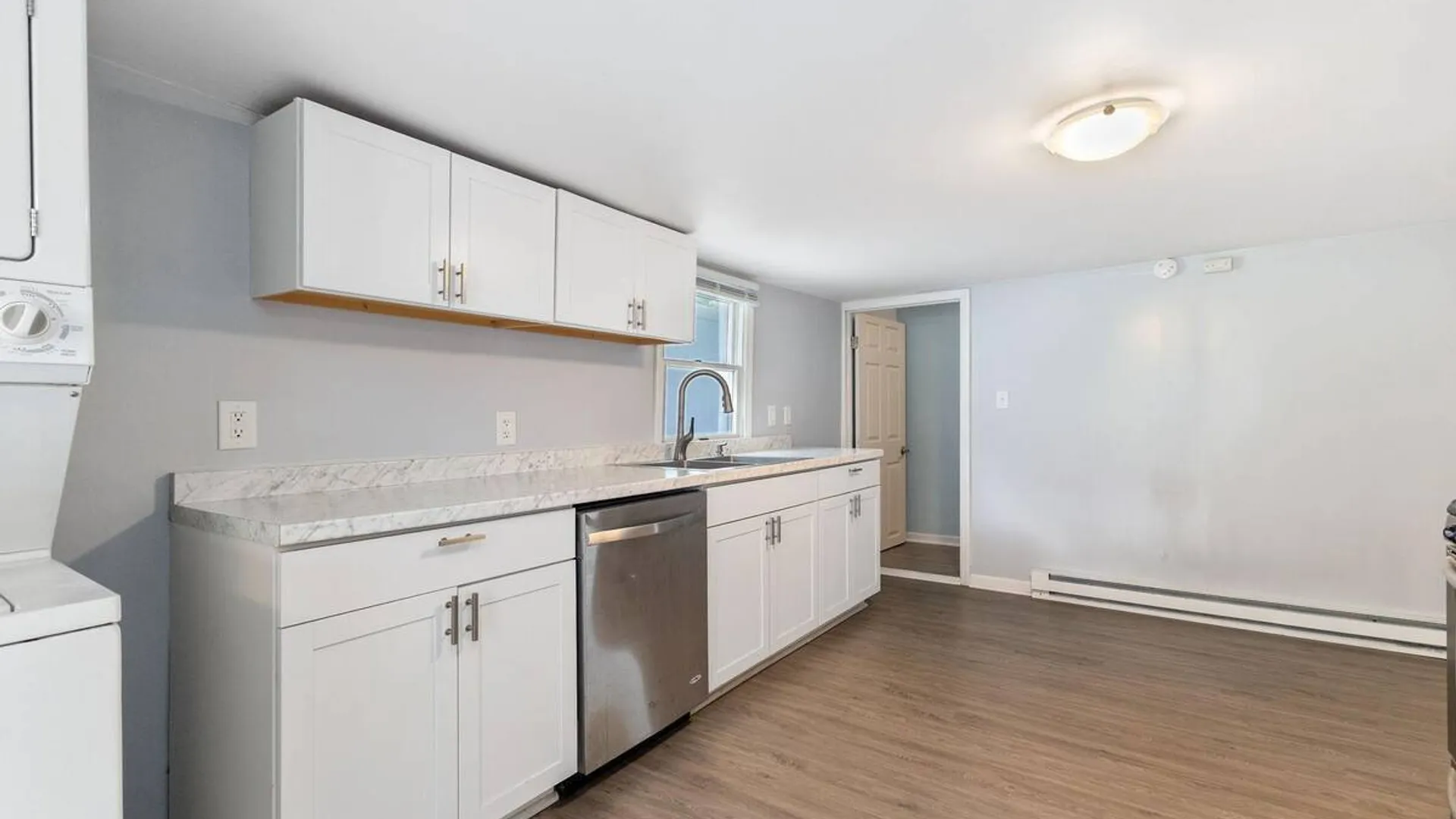 Property at 9 Kellogg Avenue, Colonie, NY 12304 11