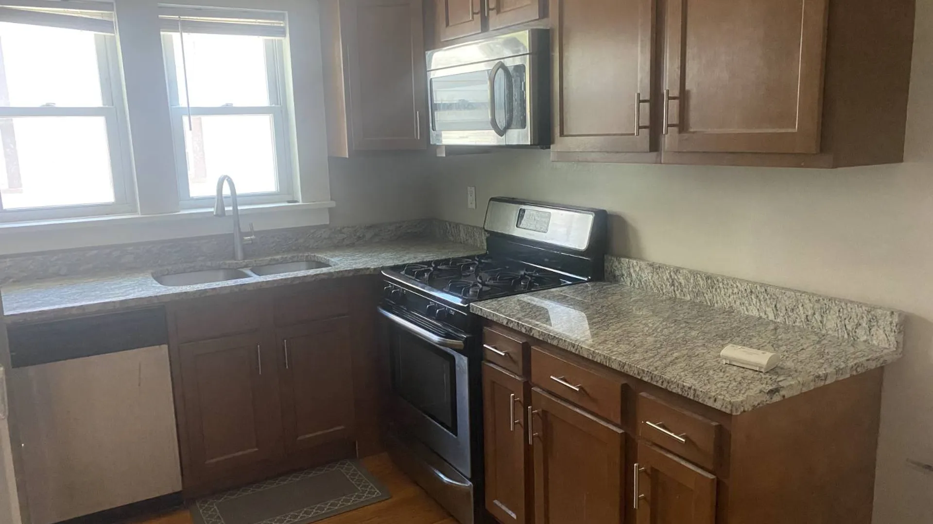 Property at 51 Hollywood Ave, Albany, NY 12208 8