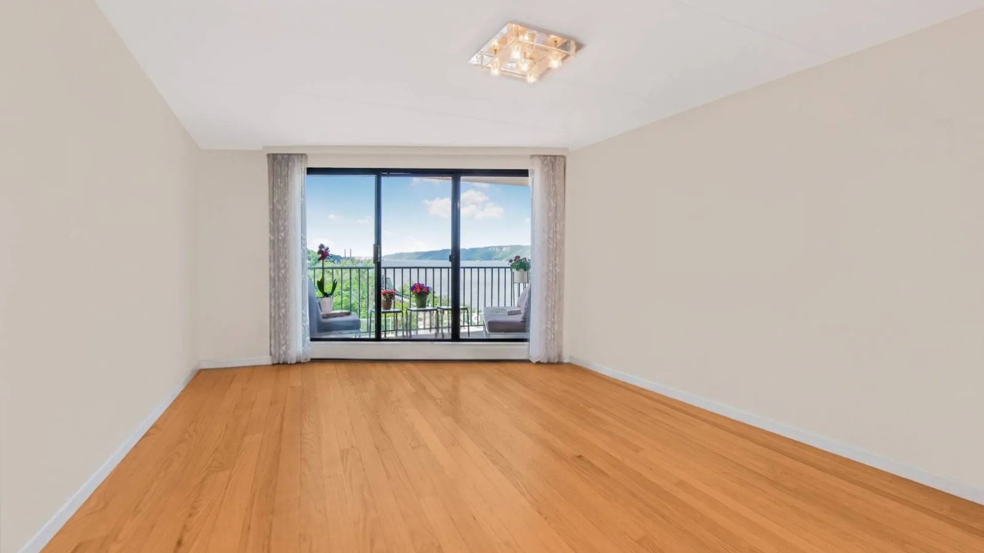 Property at 1155 Warburton Avenue, Yonkers, NY 10701 2