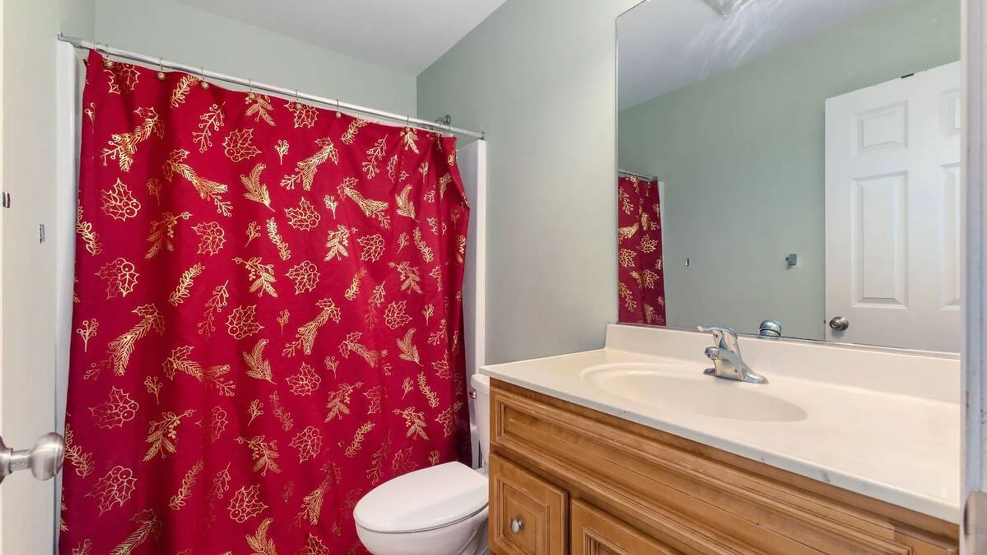 Property at 14 Amalia Lane, Rensselaer, NY 12144 23