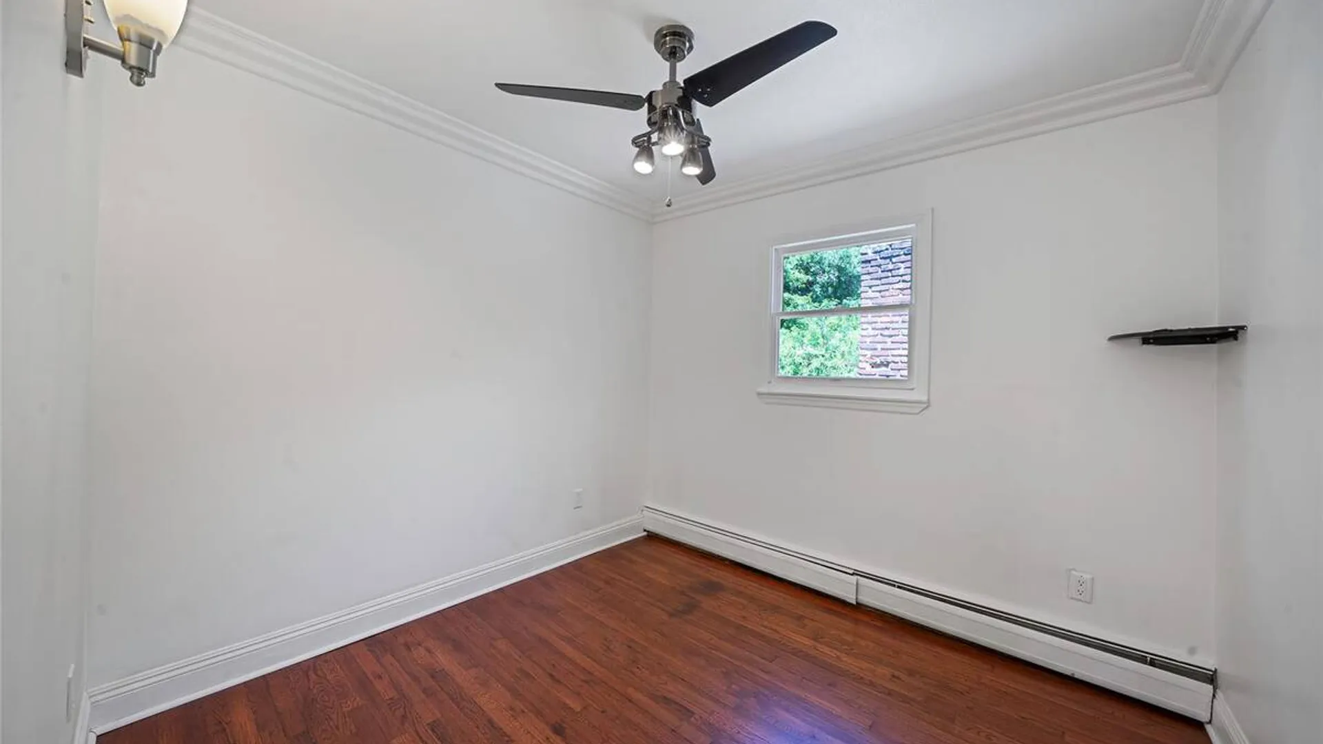Property at 7 New Jersey Court, Dix Hills, NY 11746 35