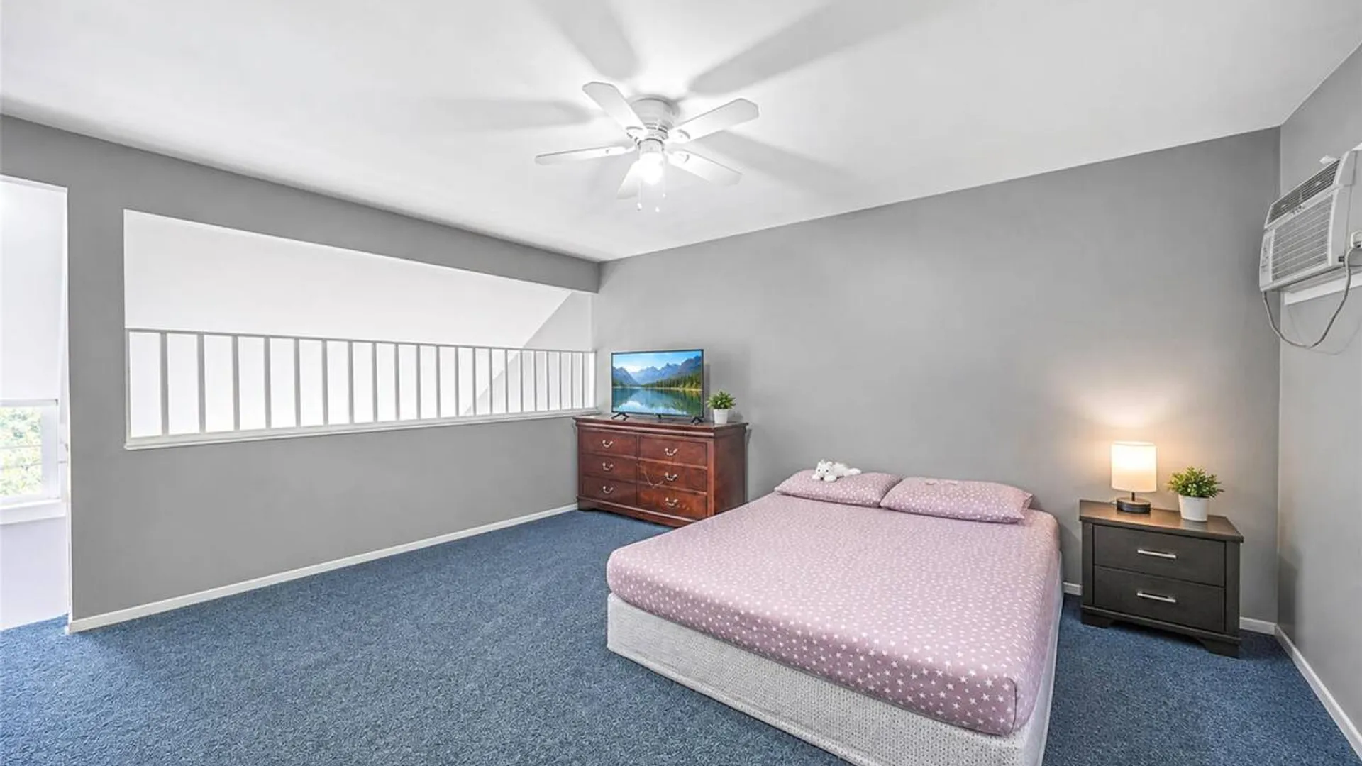 Property at 7 New Jersey Court, Dix Hills, NY 11746 45