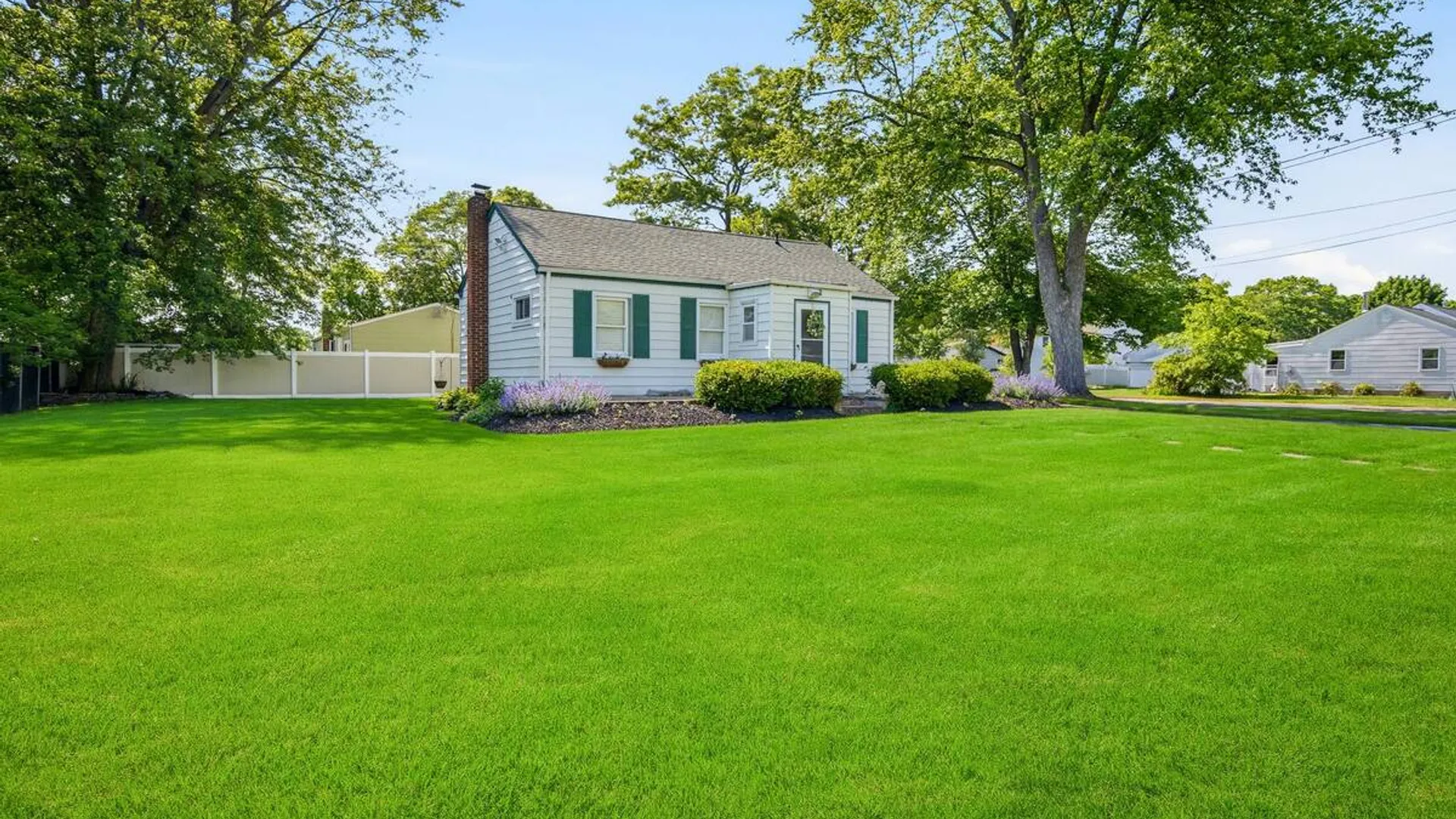 Property at 76 Hanrahan Avenue, Farmingville, NY 11738 3