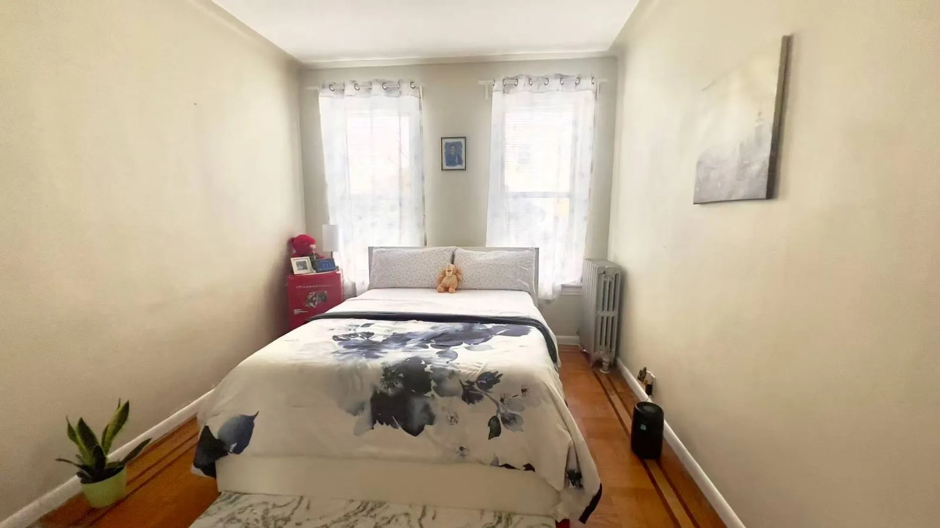 Property at 78-11 73rd Pl, Glendale, NY 11385 4