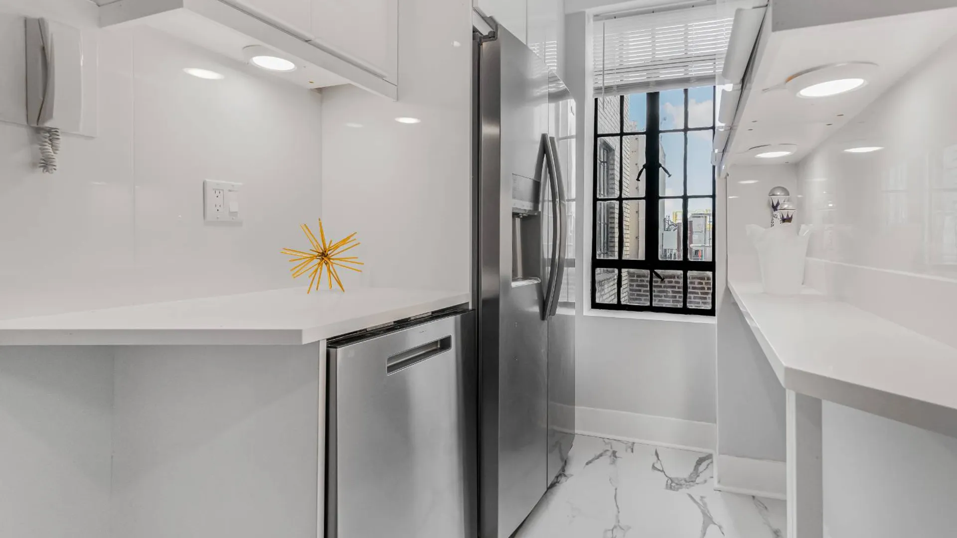 Property at 101 Lafayette Ave, Brooklyn, NY 11217 18