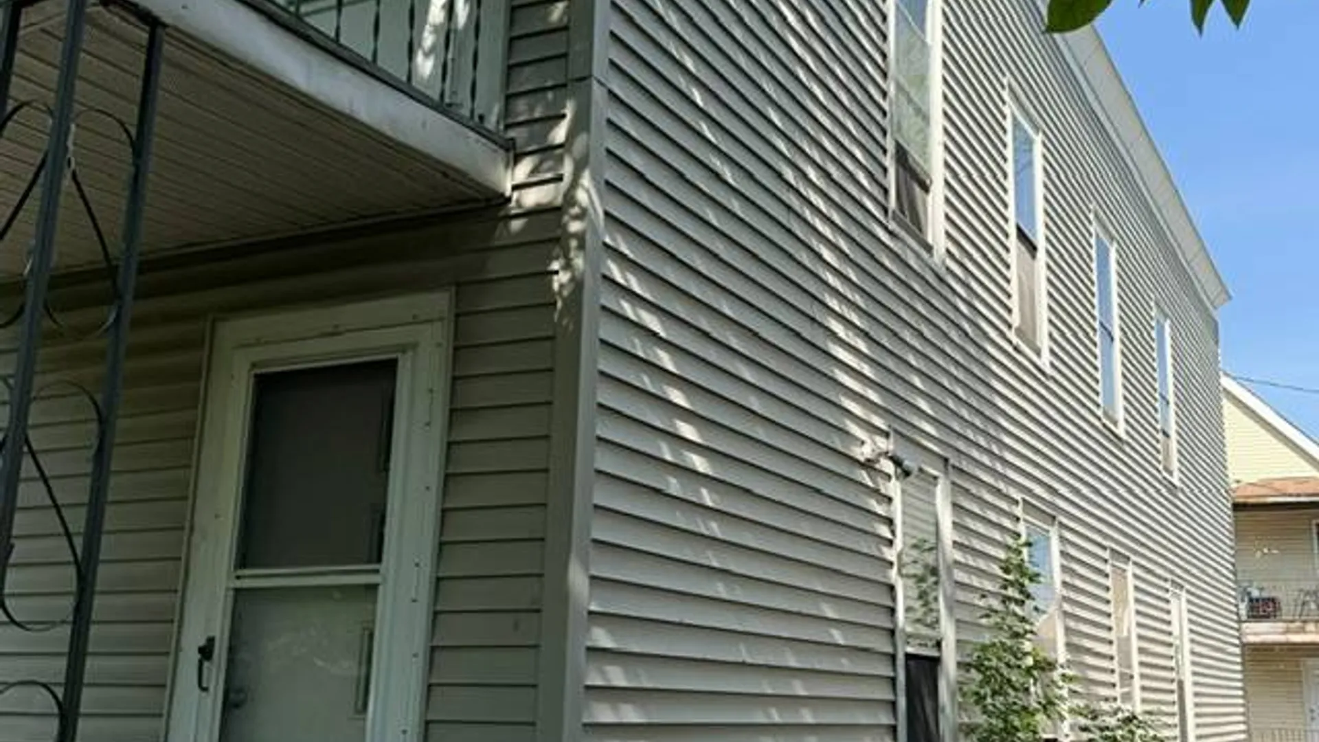 Property at 1021 Smith Pl, Utica, NY 13501 3