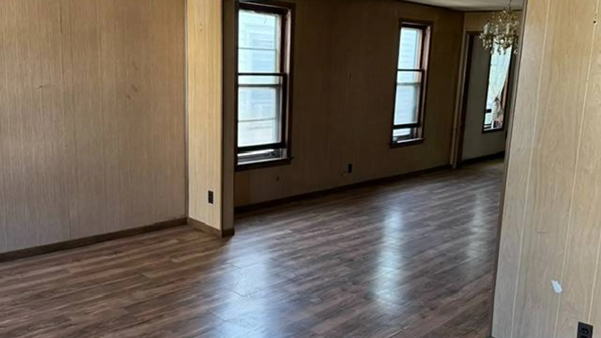 Property at 1021 Smith Pl, Utica, NY 13501 6