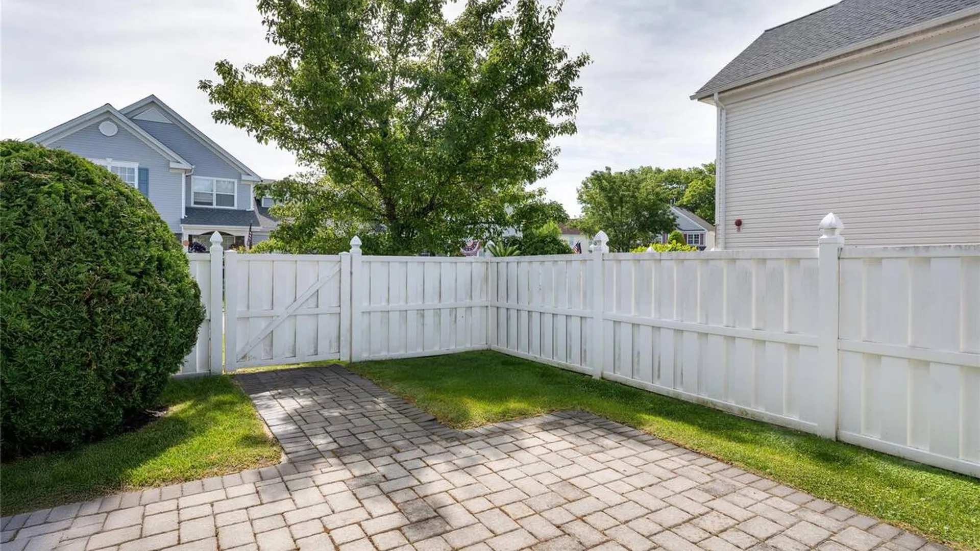 Property at 5 Robert Lane, Middle Island, NY 11953 32