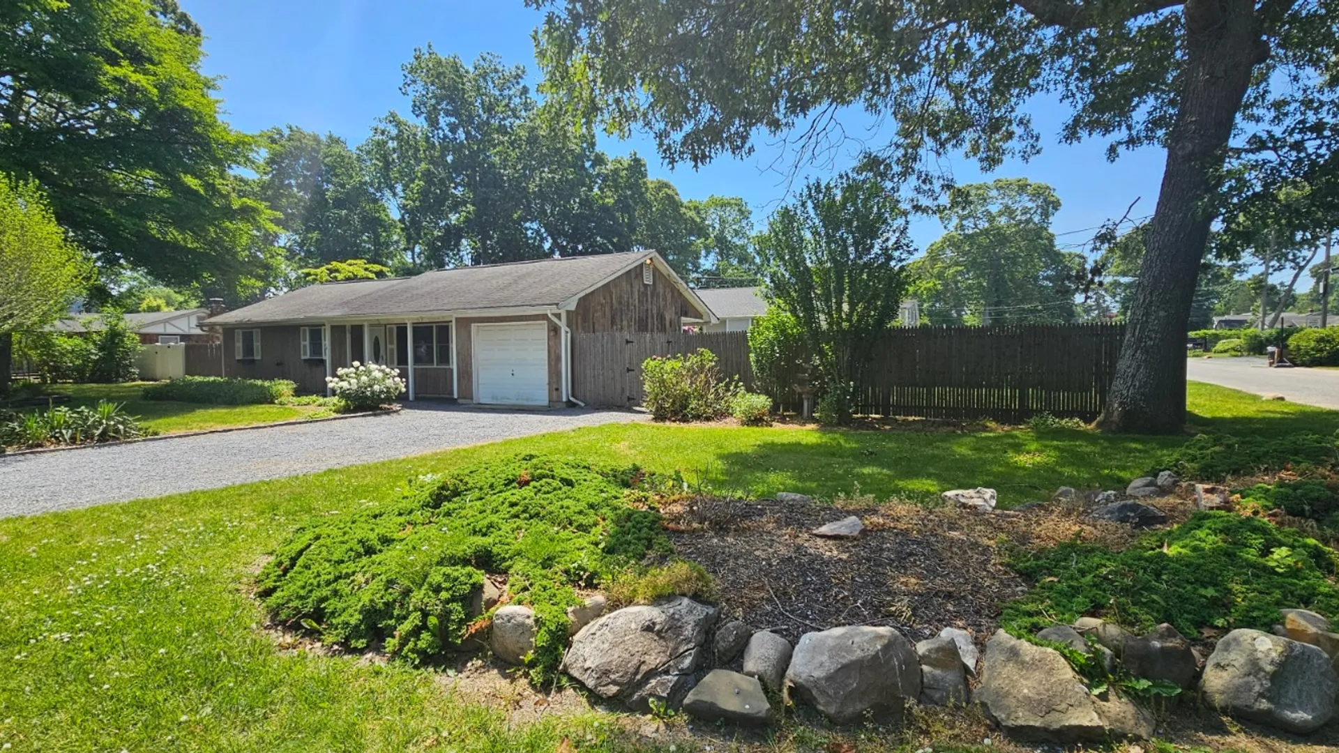 Property at 10 Twin Pine Lane, Center Moriches, NY 11934 31