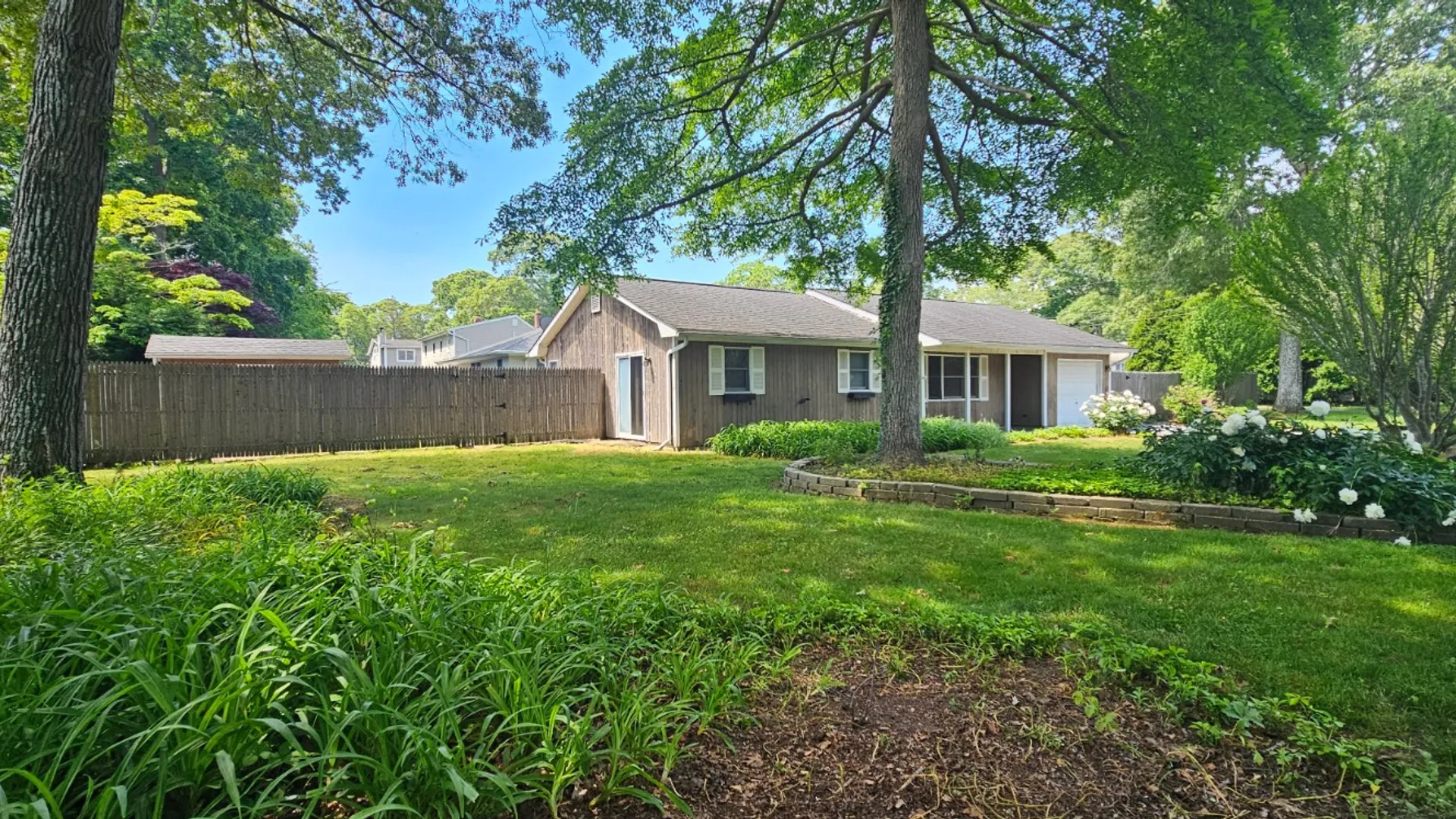 Property at 10 Twin Pine Lane, Center Moriches, NY 11934 33