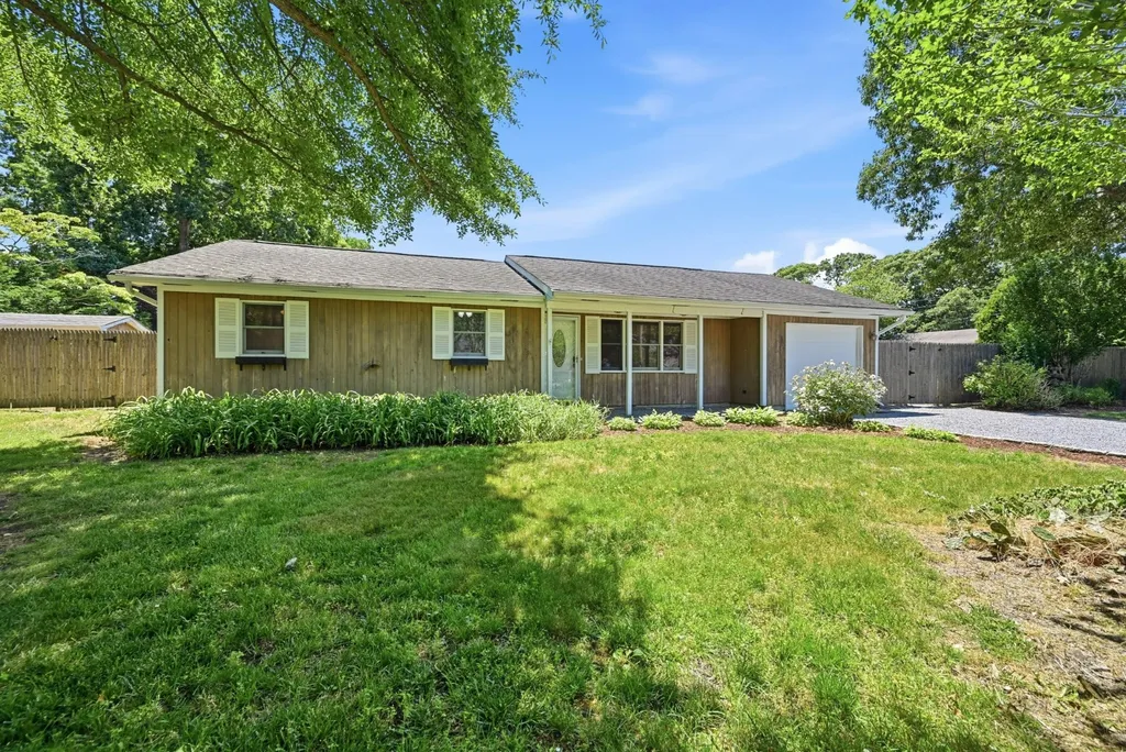 Property at 10 Twin Pine Lane, Center Moriches, NY 11934