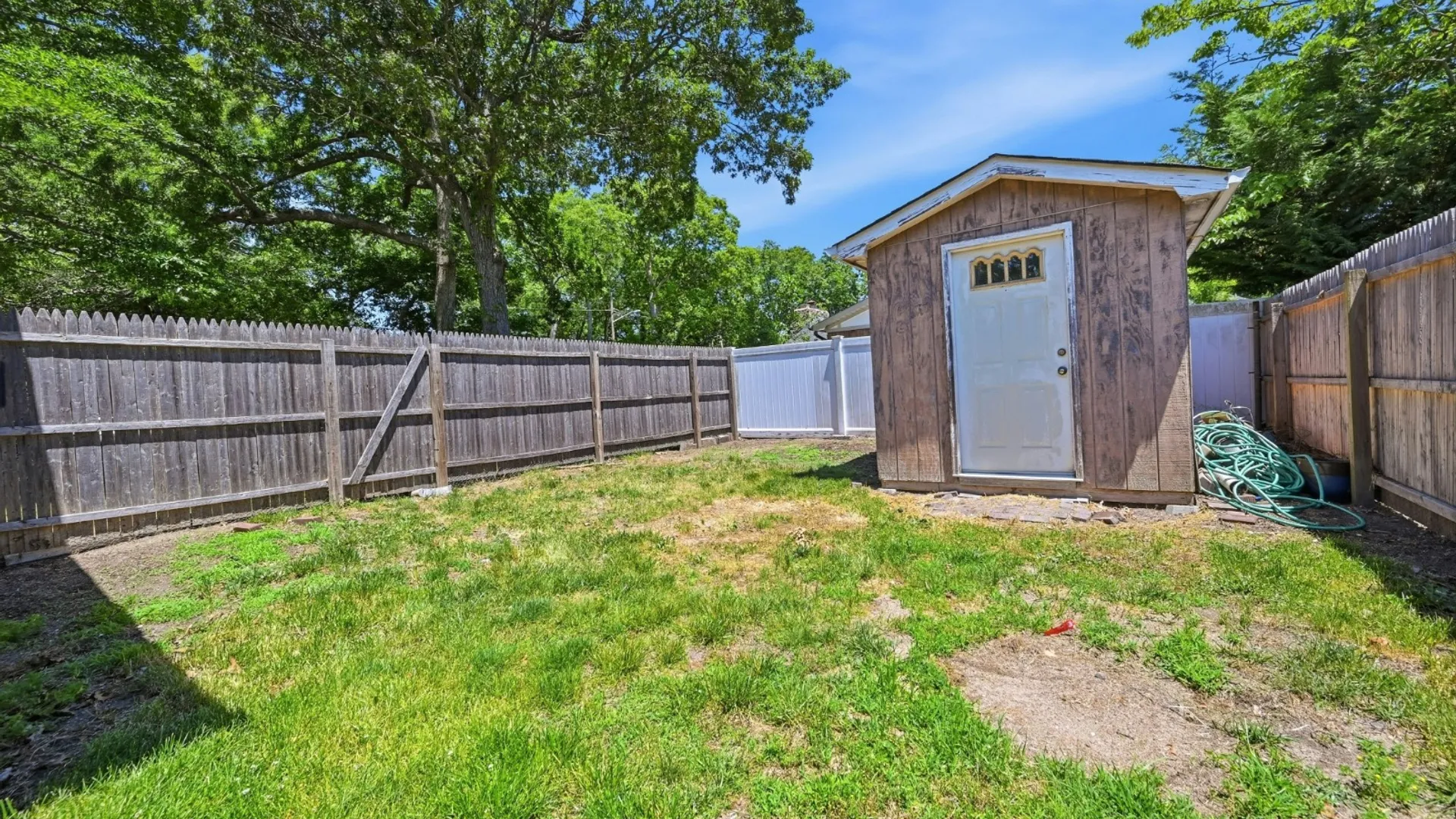 Property at 10 Twin Pine Lane, Center Moriches, NY 11934 28