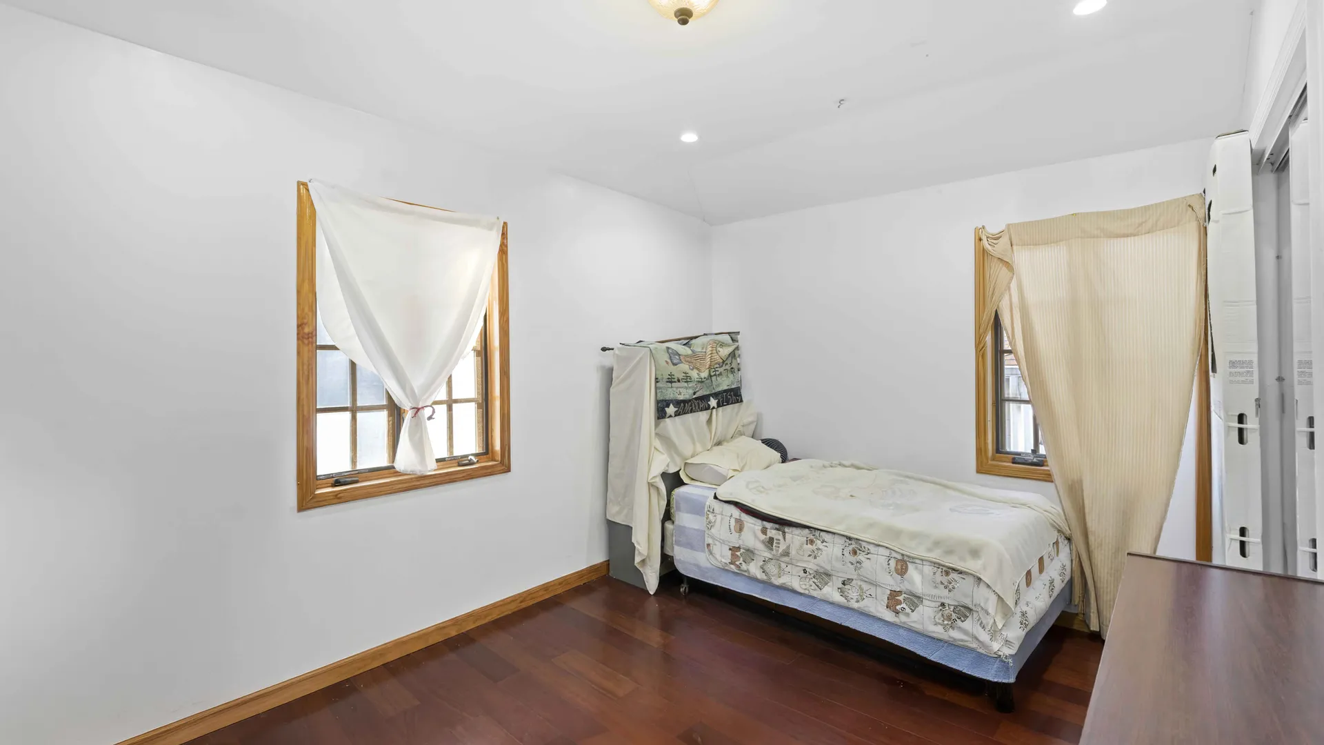Property at 130 -35 126th St, Queens, NY 11420 10