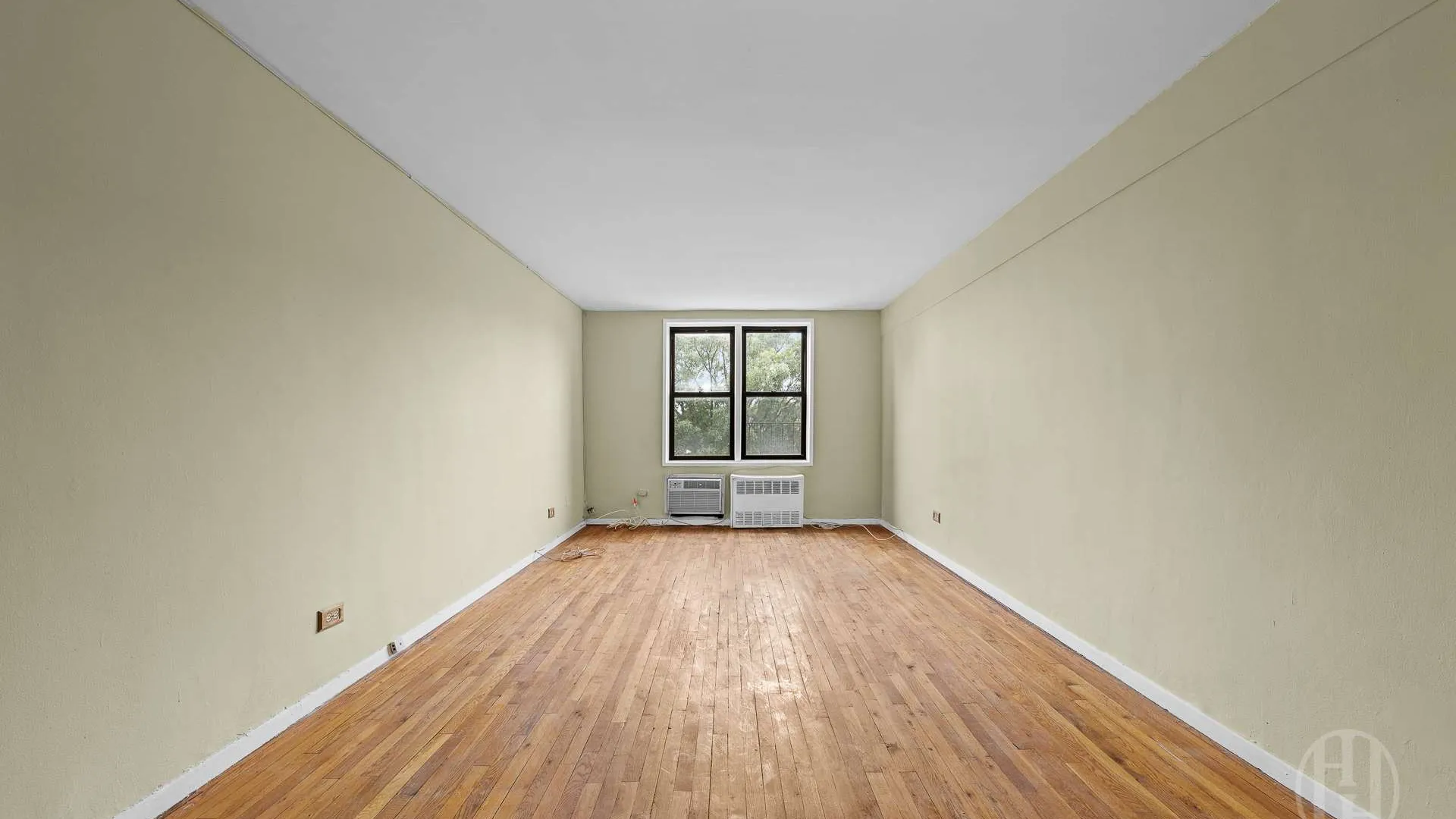Property at 50 -21 39th Pl, Queens, NY 11104 11