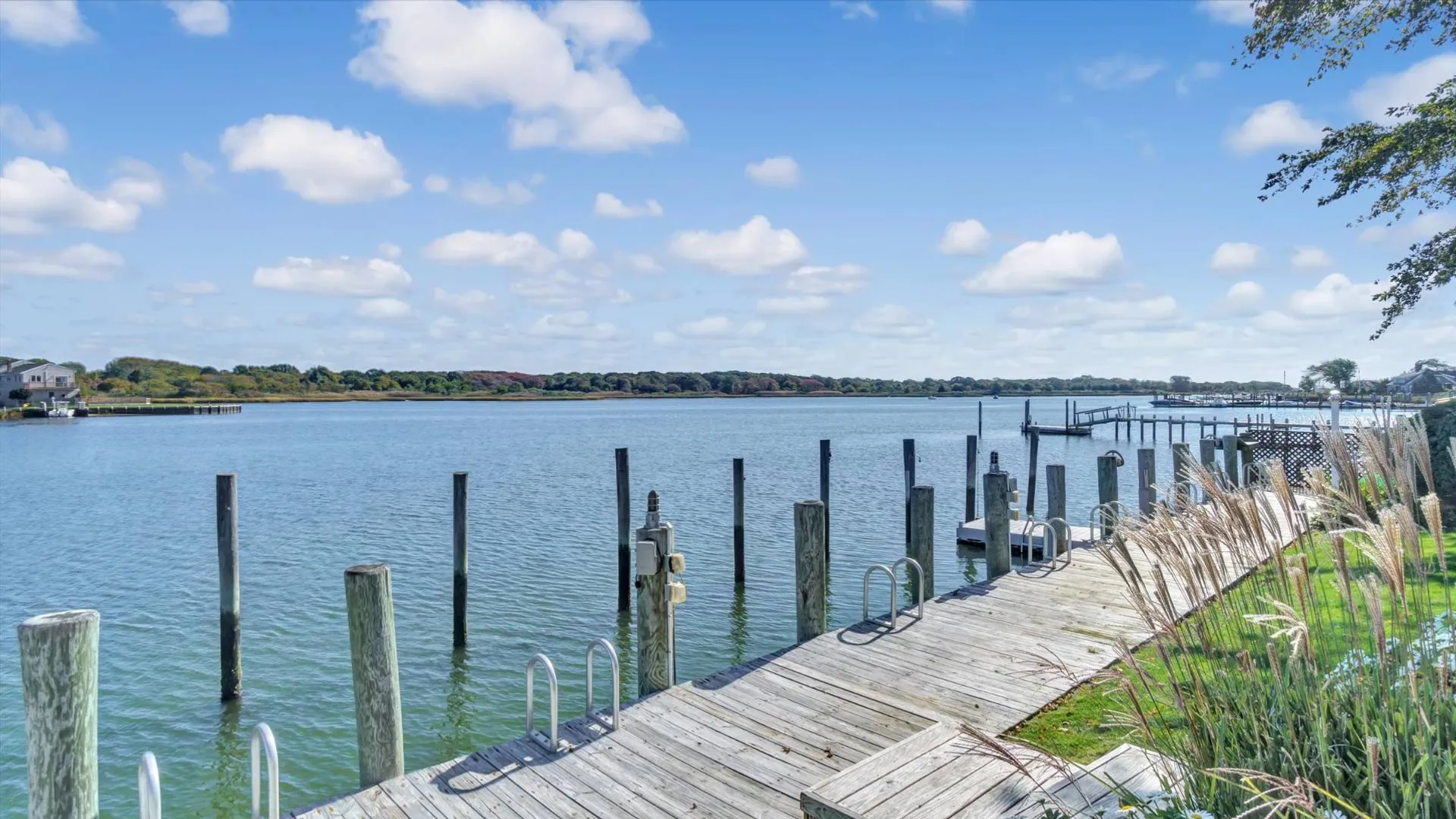 Property at 30 Little Neck Road, Southampton, NY 11968 3