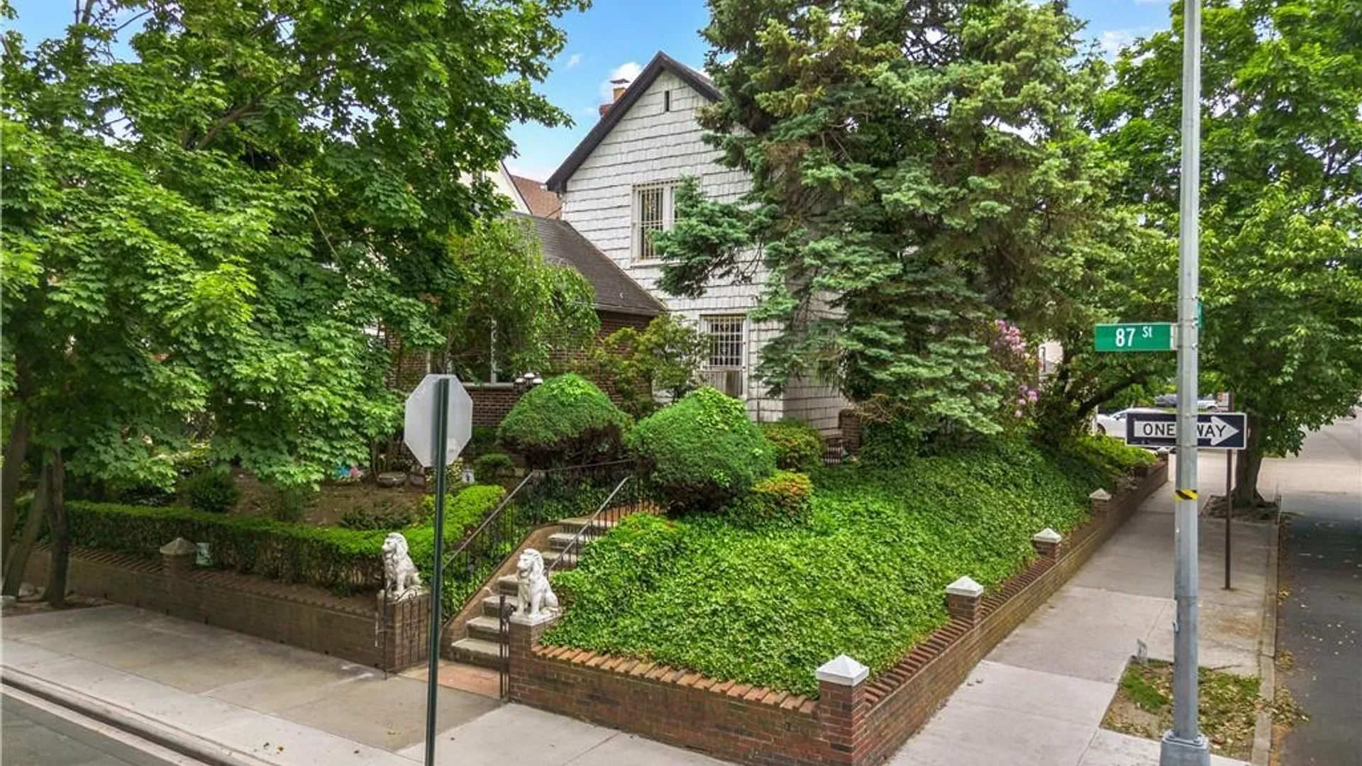 Property at 32 87th st, Brooklyn, NY 11209 2