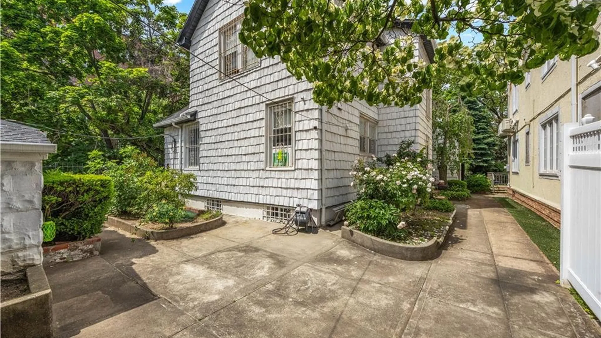 Property at 32 87th st, Brooklyn, NY 11209 30