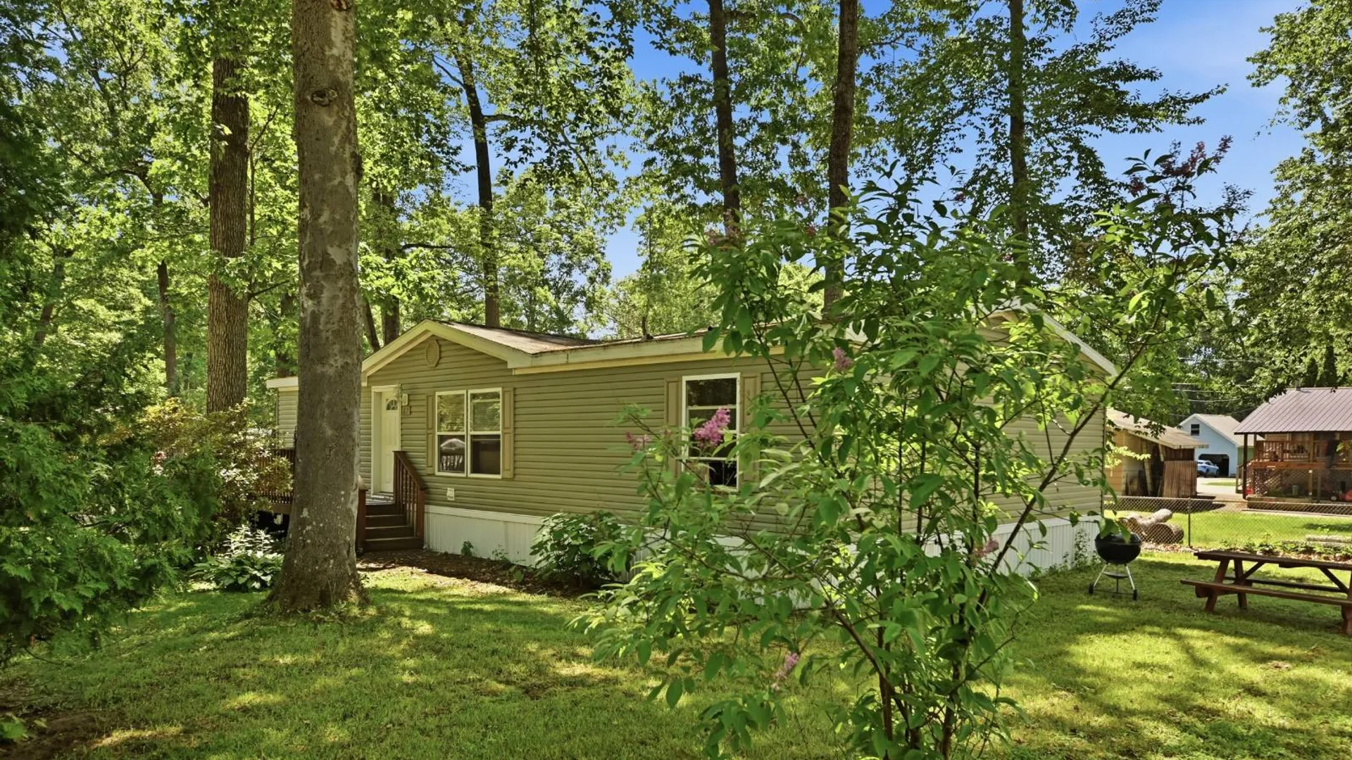 Property at 800 Arnold Street, Ballston Spa, NY 12020 4