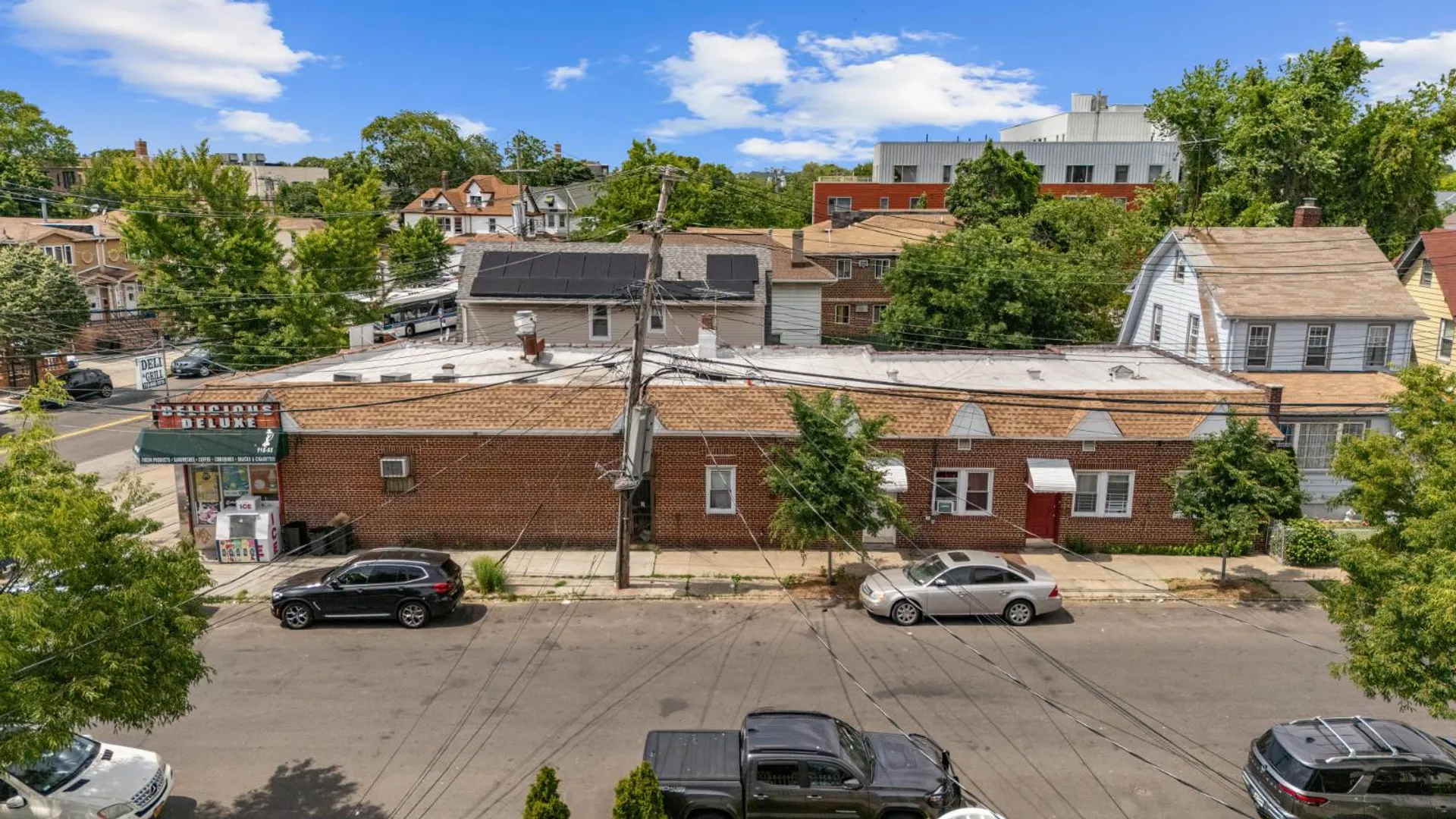 Property at 118-65 farmers blvd, Saint Albans, NY 11412 4