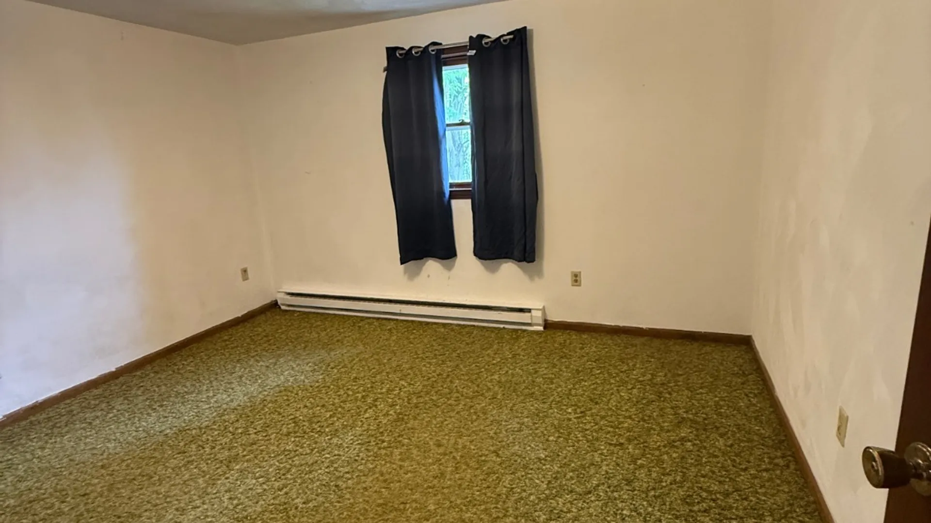 Property at 306 Colesville Rd, Binghamton, NY 13904 14